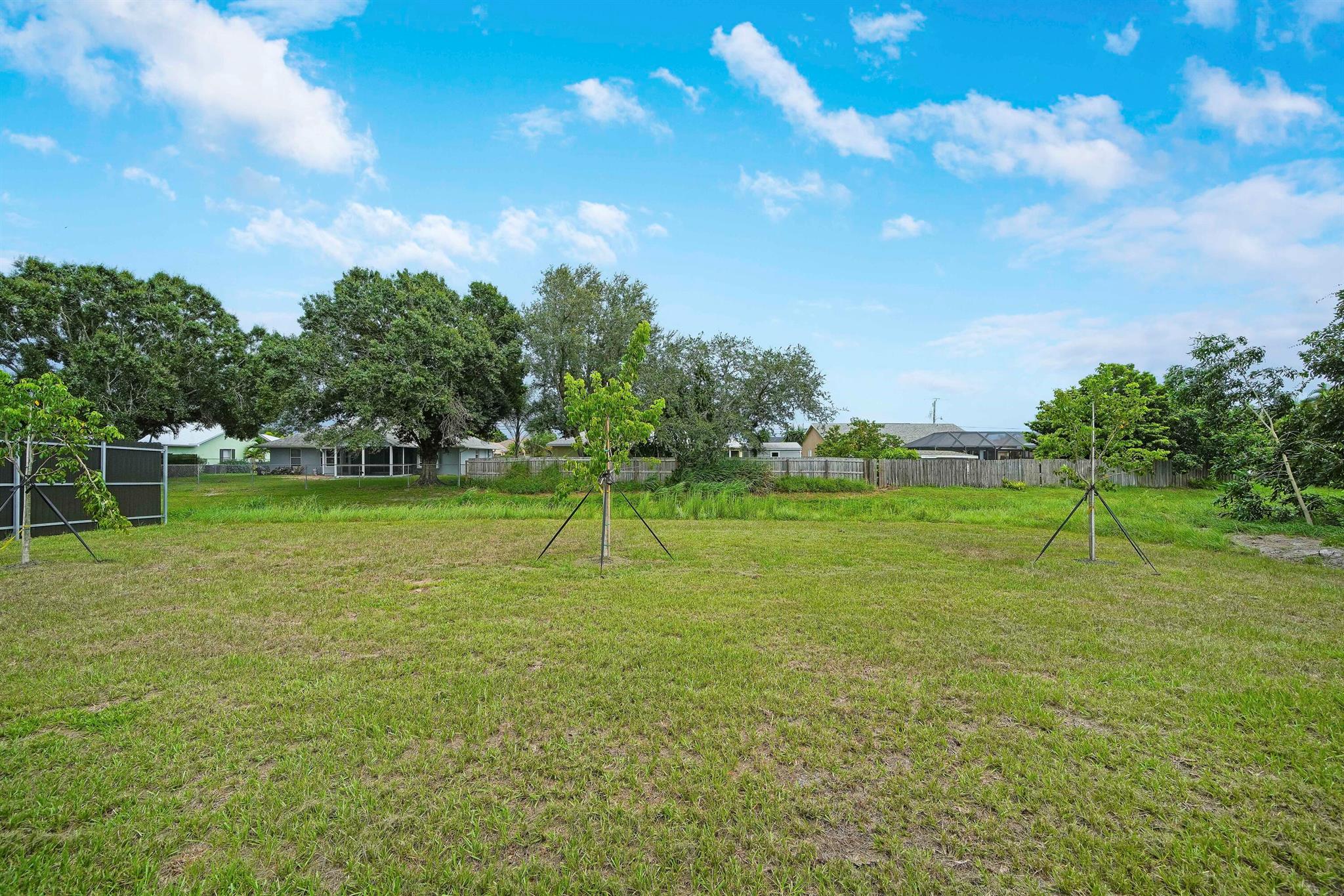 PORT ST LUCIE SECTION 39 - Residential Lease
