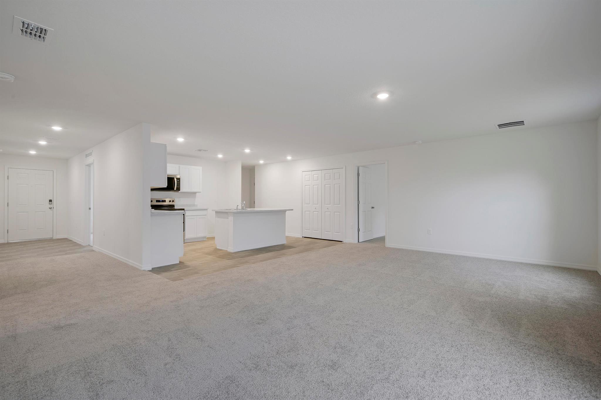 Brand new construction never lived in Majestic model ready for qualified tenants. With 4 beds, 2 baths, and an office, this layout is ideal for larger families. Amazing location close to everything PSL has to offer, dont less this brand new home slip away.