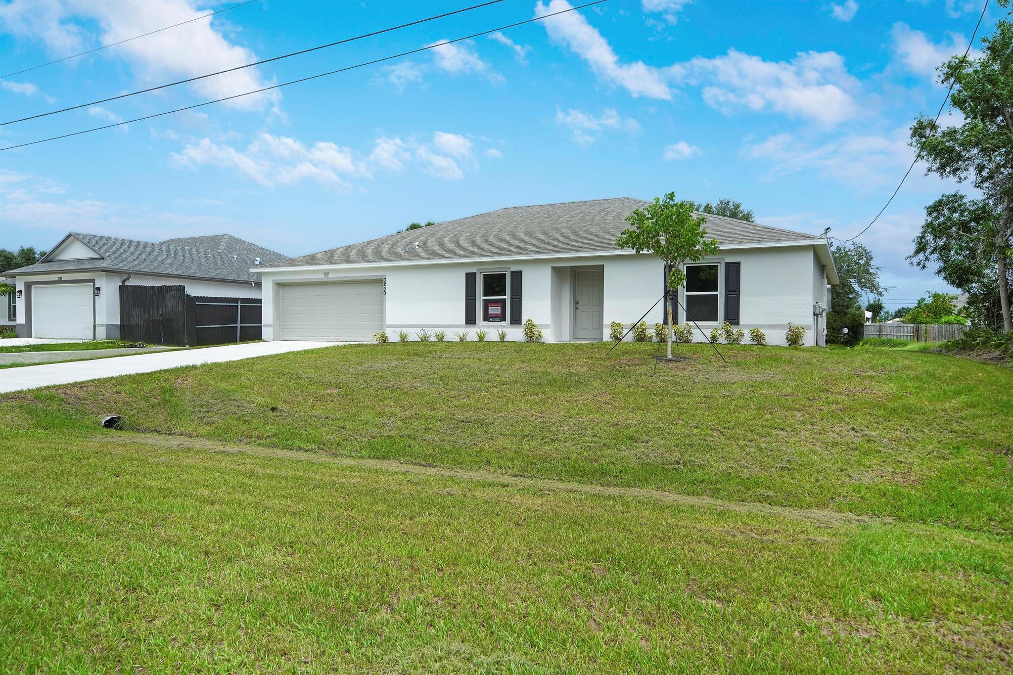 PORT ST LUCIE SECTION 39 - Residential Lease
