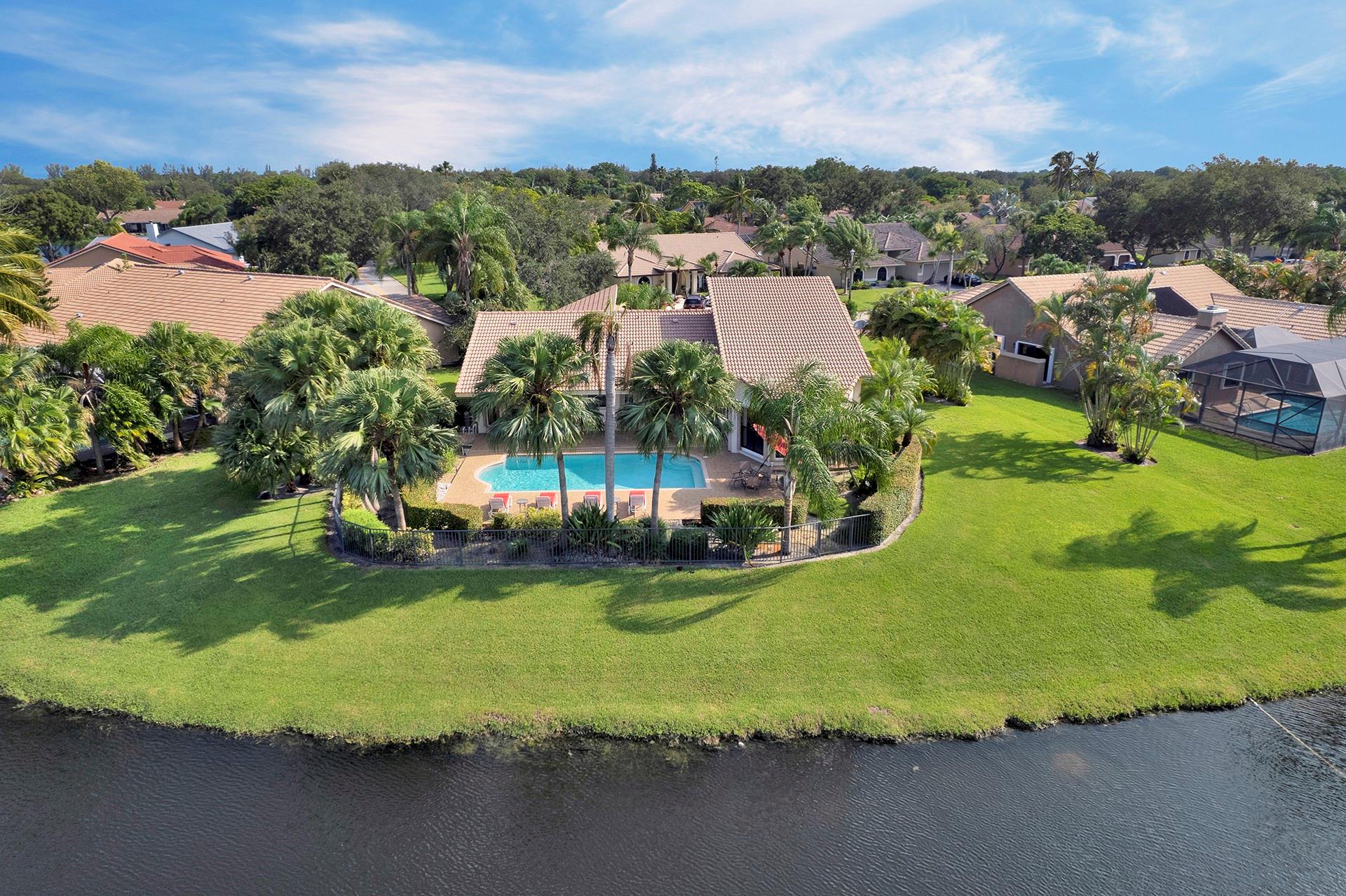 Pine Ridge 112-37 B - Residential