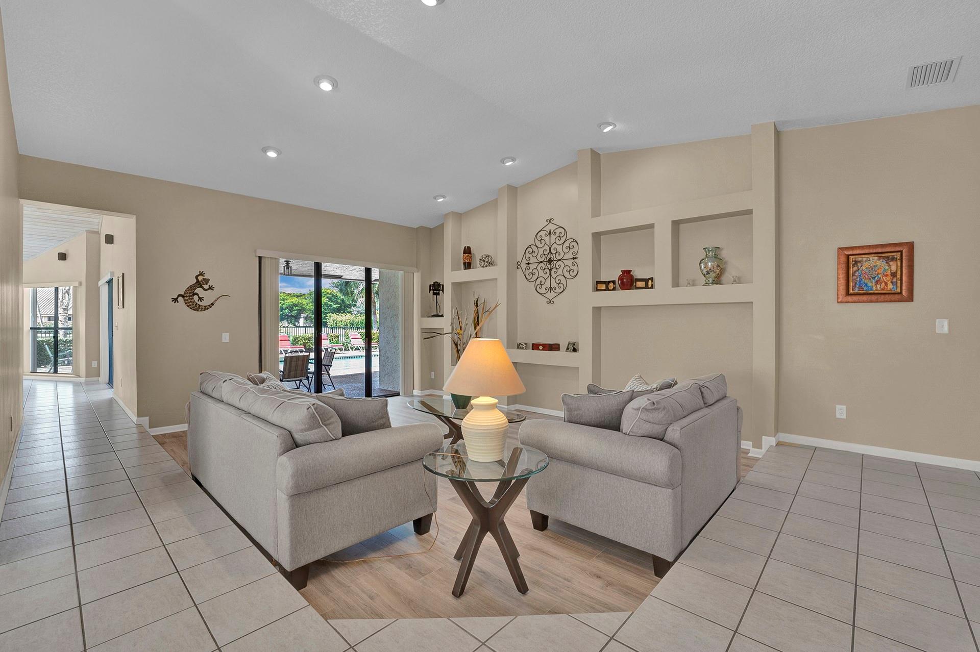 Pine Ridge 112-37 B - Residential