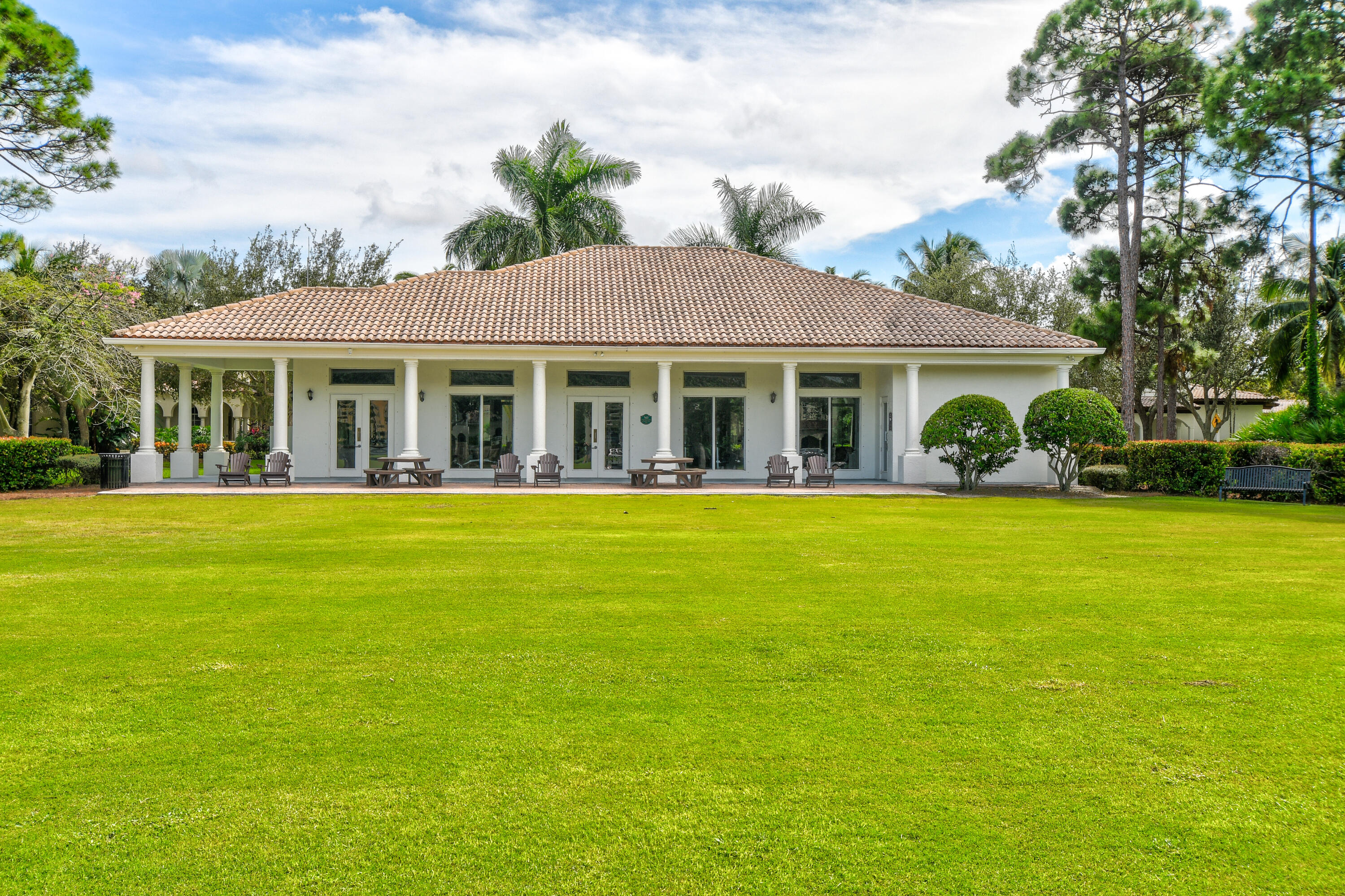 VALENCIA AT ABACOA - Residential