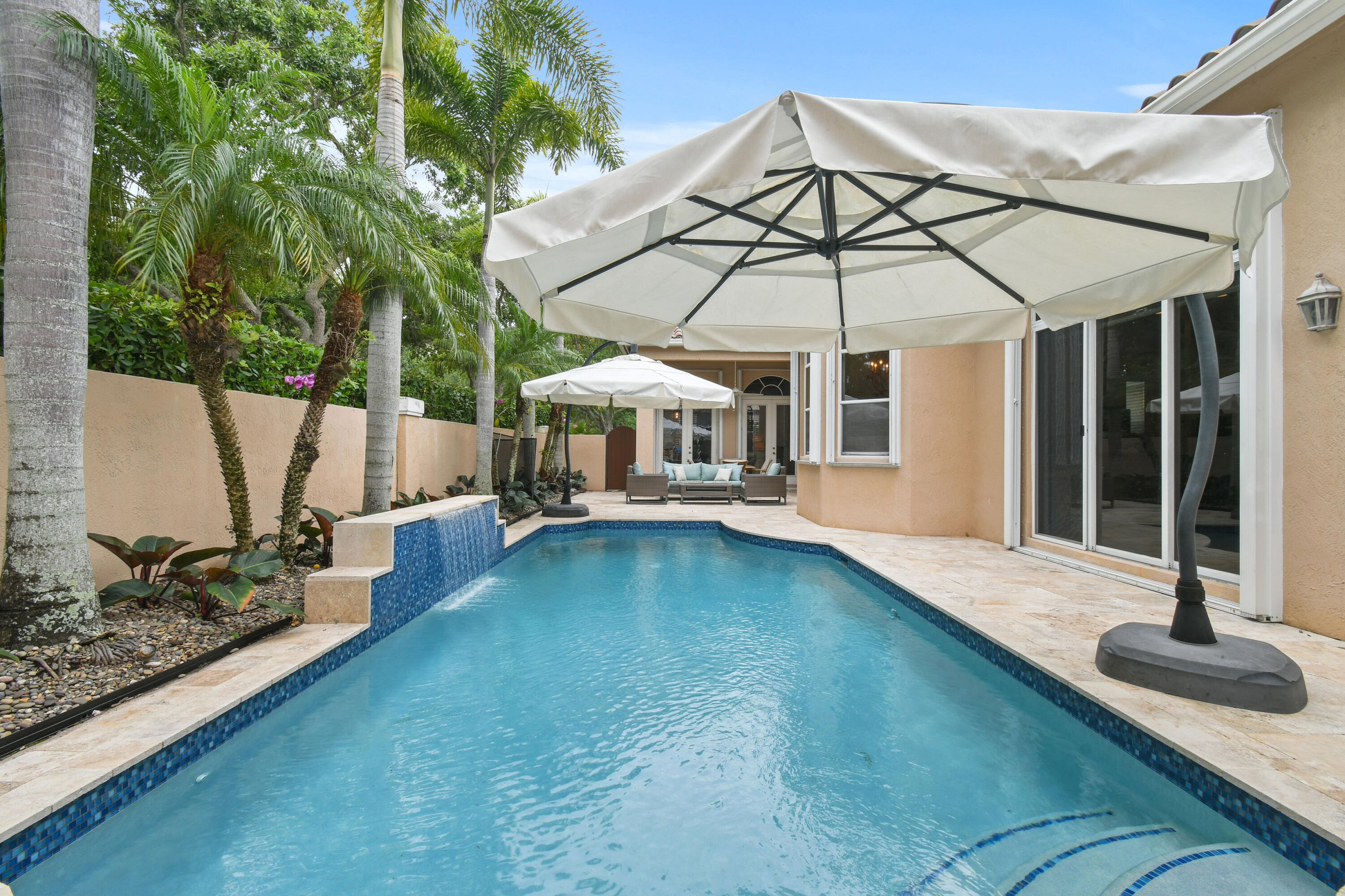 VALENCIA AT ABACOA - Residential