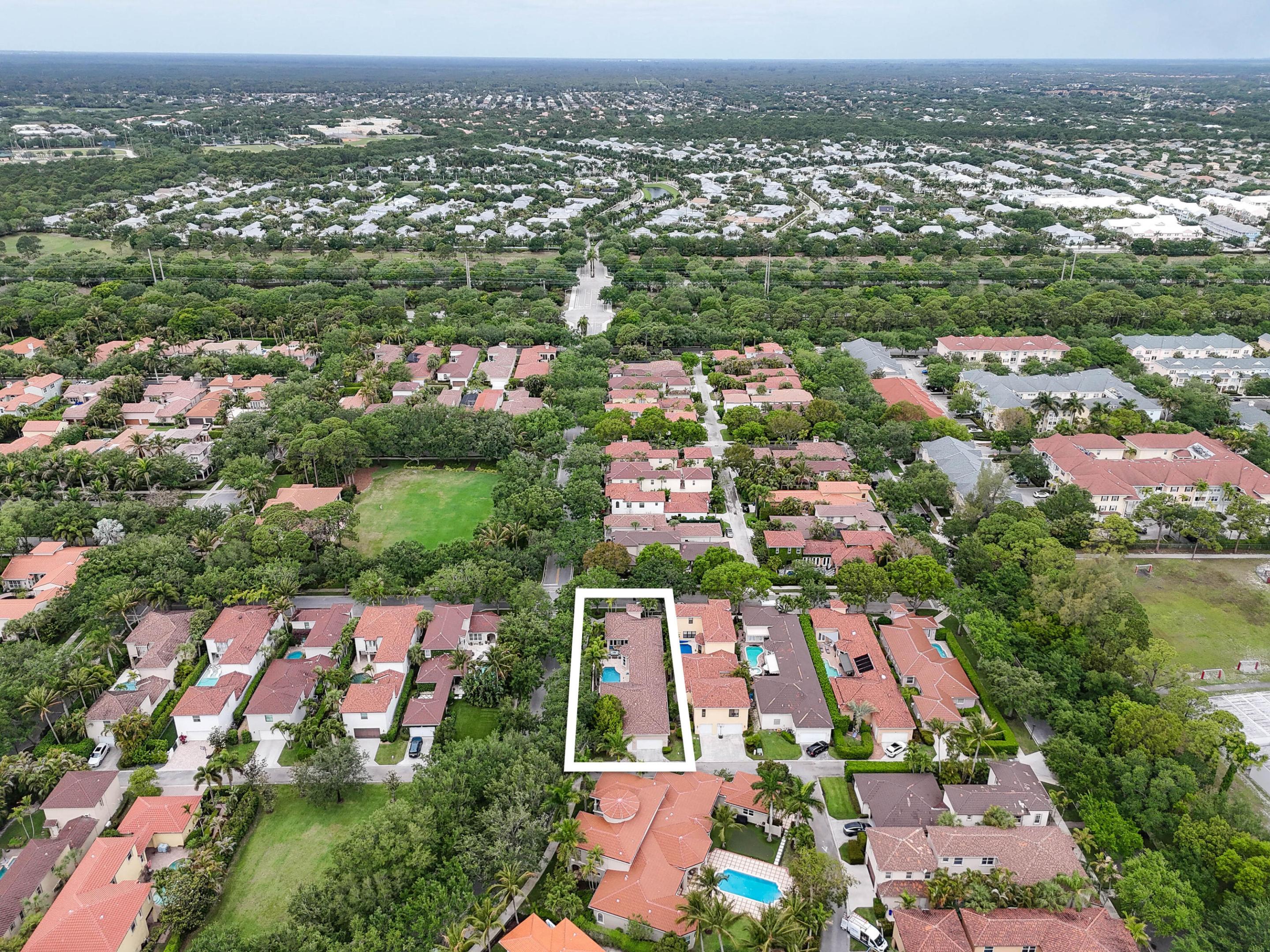 VALENCIA AT ABACOA - Residential