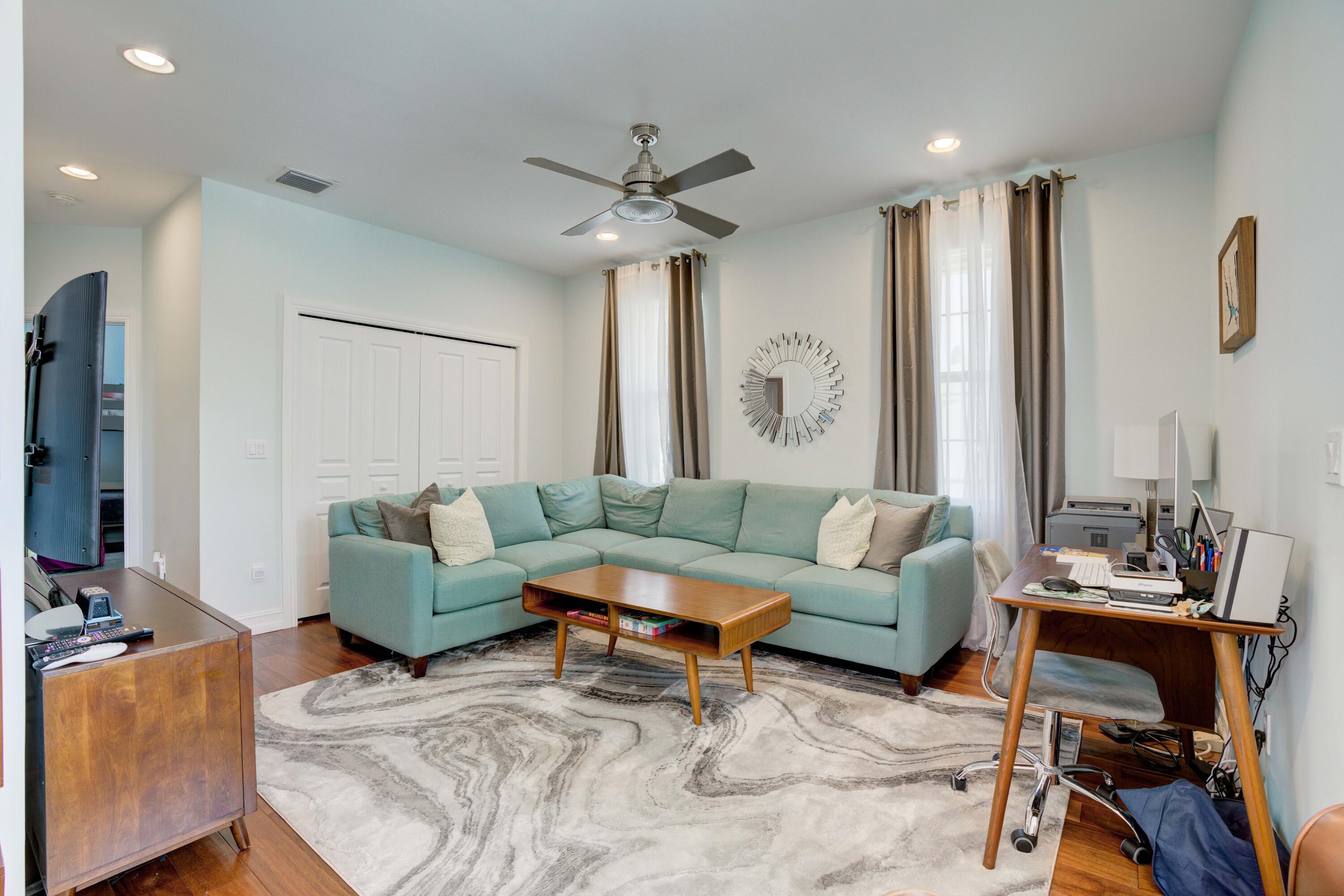 XANADU BY THE SEA - Residential Lease