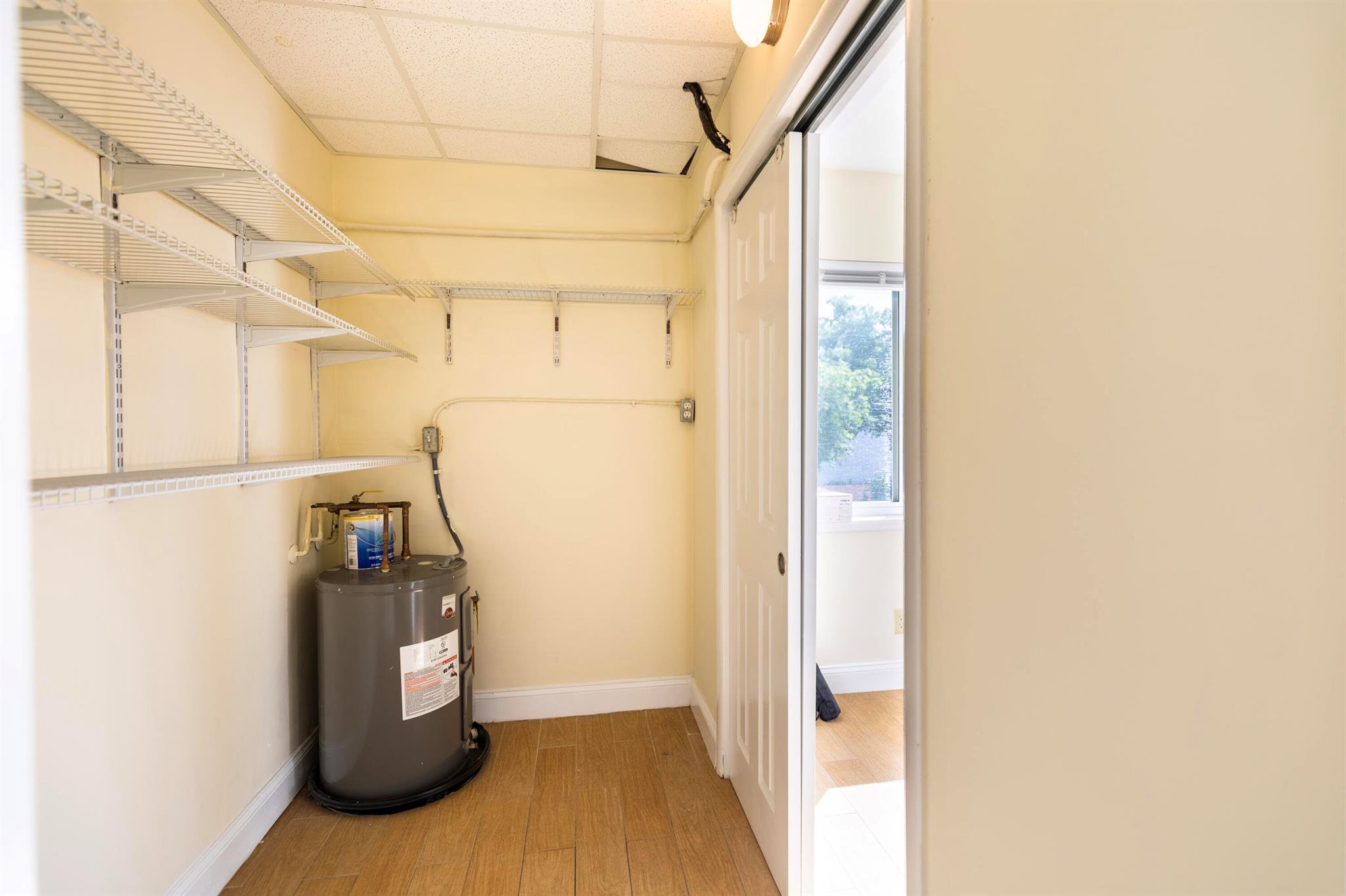 CYPRESS COVE - Residential Lease