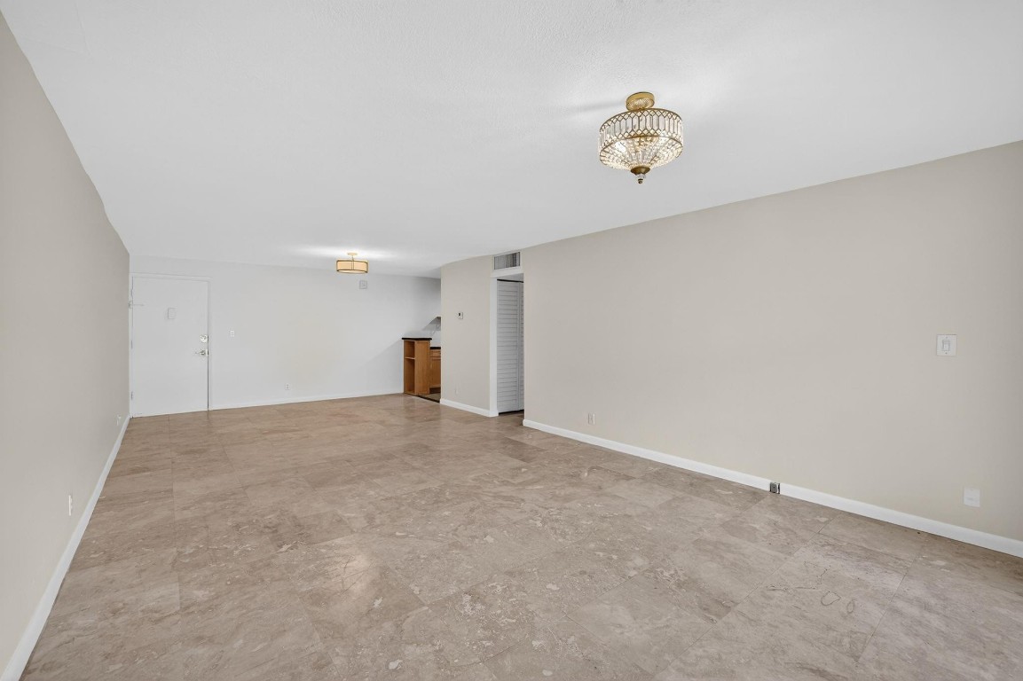 Caravel Condominium - Residential