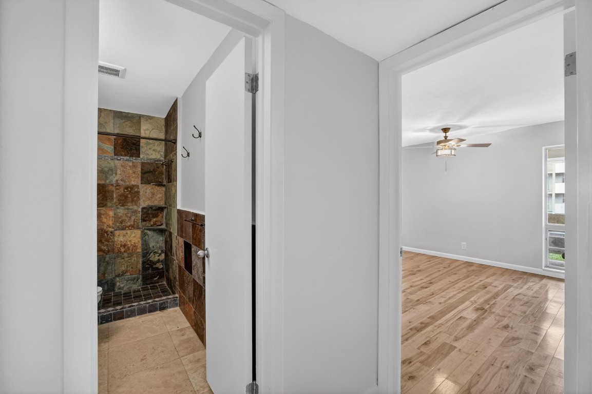 Caravel Condominium - Residential