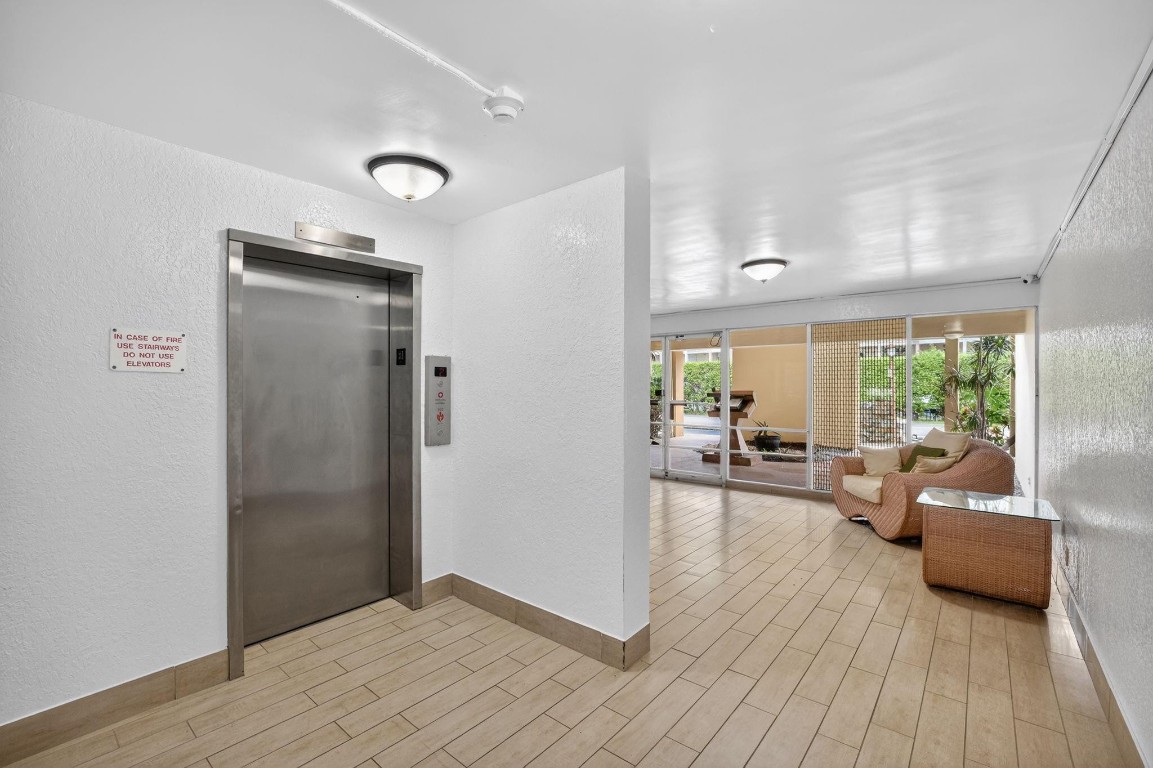 Caravel Condominium - Residential