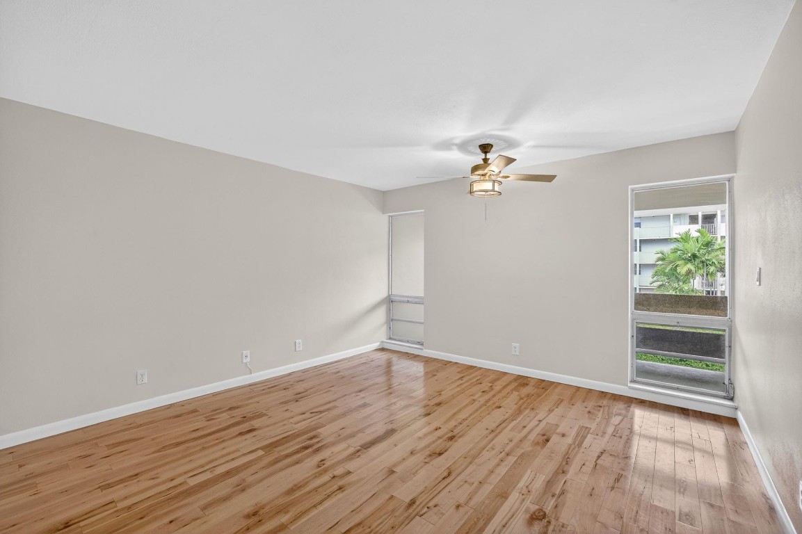 Caravel Condominium - Residential