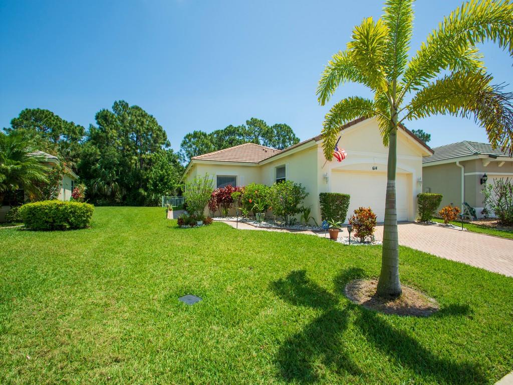 LAKEFOREST AT ST LUCIE WEST VIII - Residential