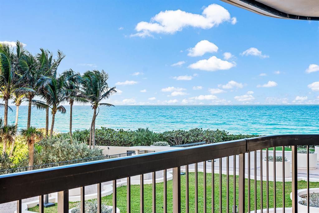 Photo of 5380 N Ocean Drive #3g, Singer Island, FL 33404 (MLS # R10780358)
