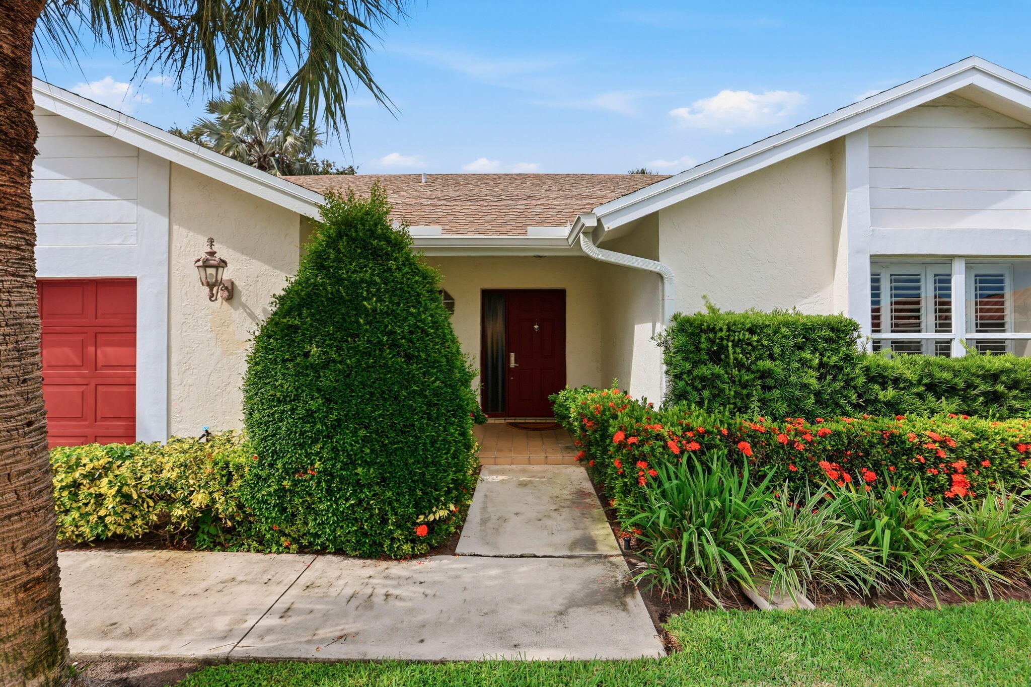 435 MOHAWK Lane