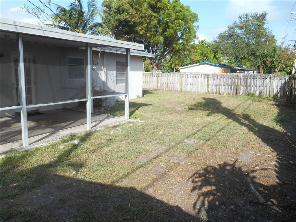 Cresthaven 3 37-11 B - Residential