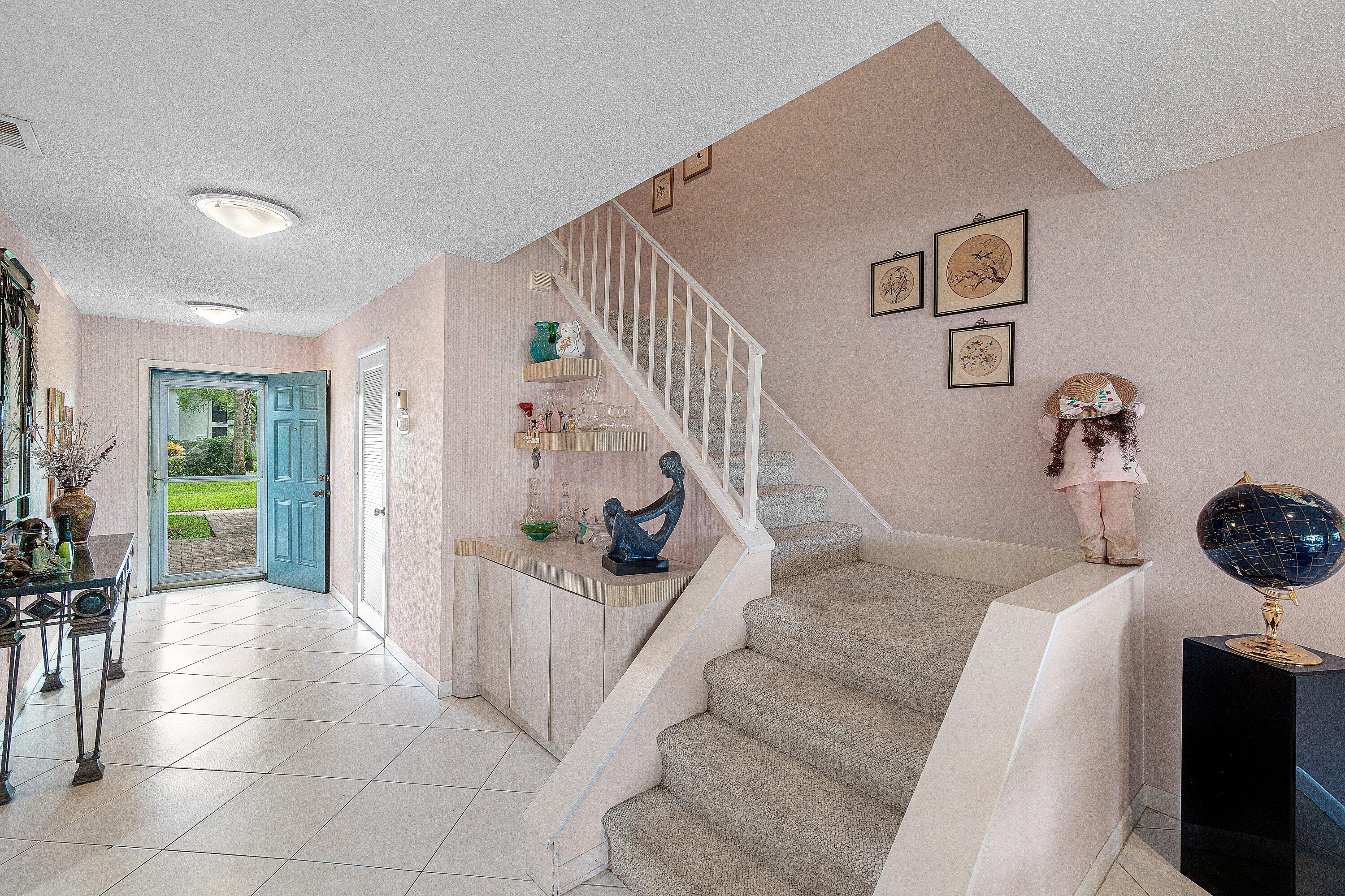13 WESTGATE Lane 13B