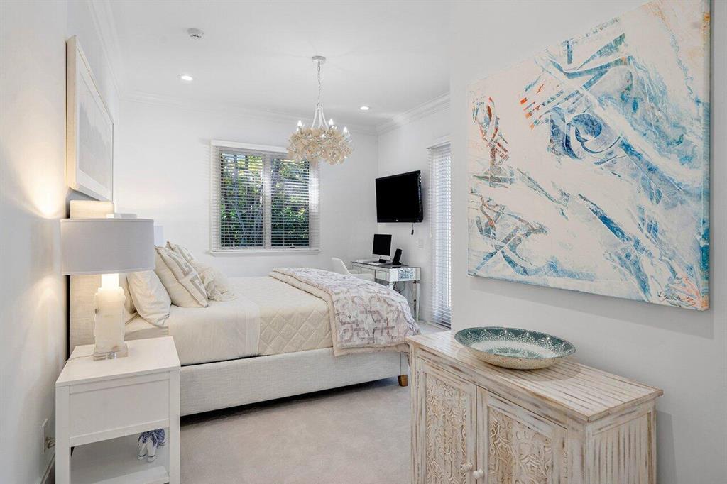 OLD PALM - Residential