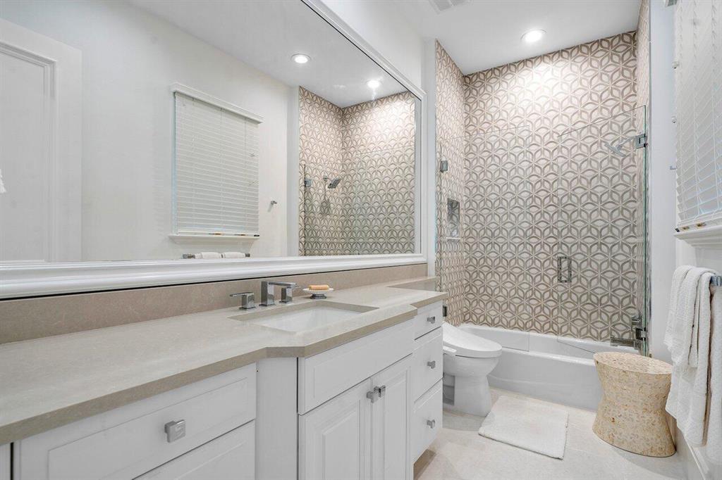 OLD PALM - Residential