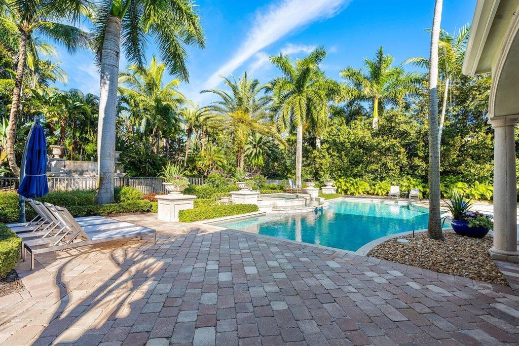 OLD PALM - Residential