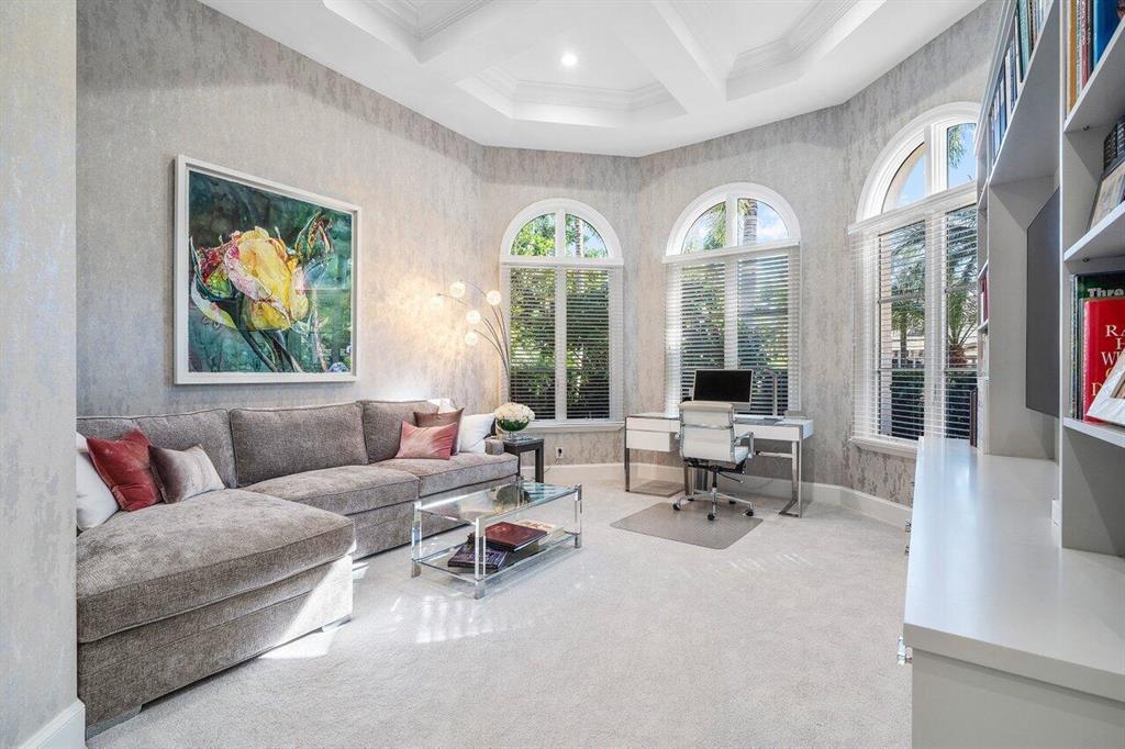 OLD PALM - Residential