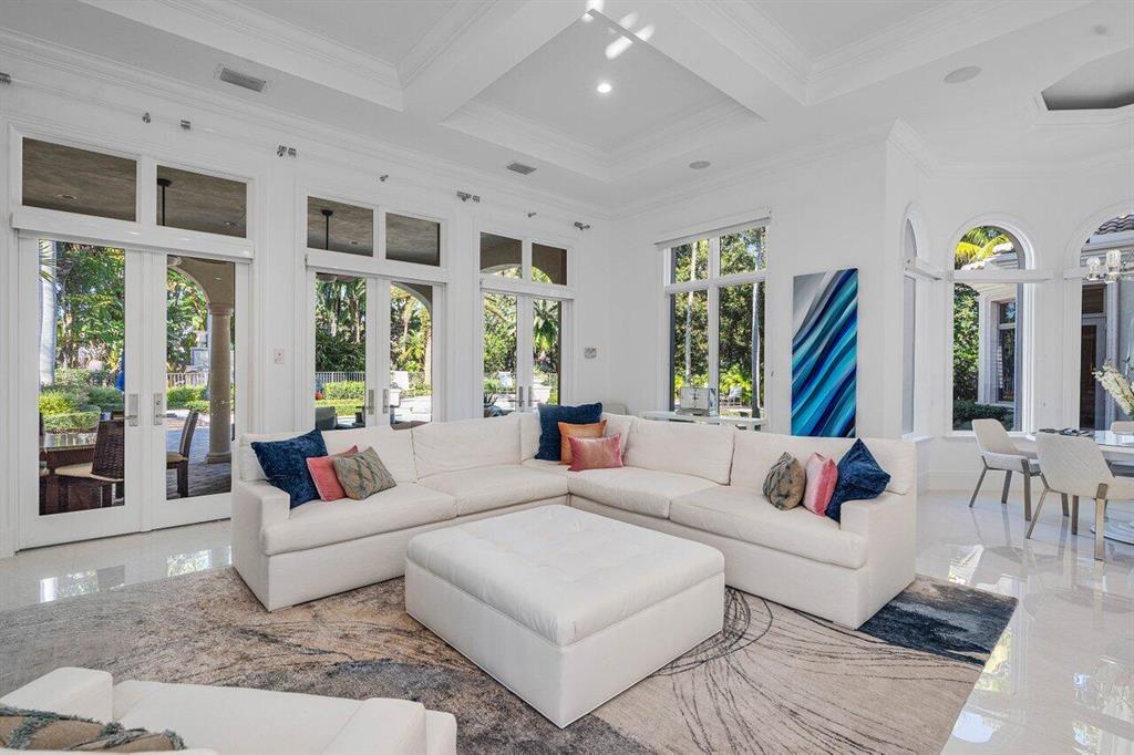 OLD PALM - Residential