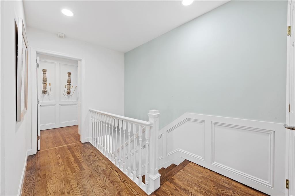 Riviera 6-17 B - Residential