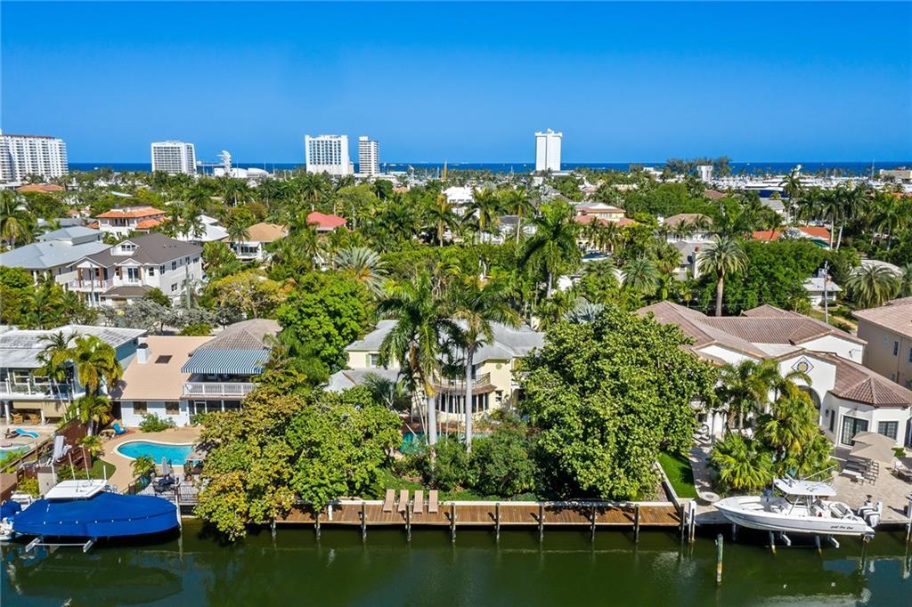 Riviera 6-17 B - Residential