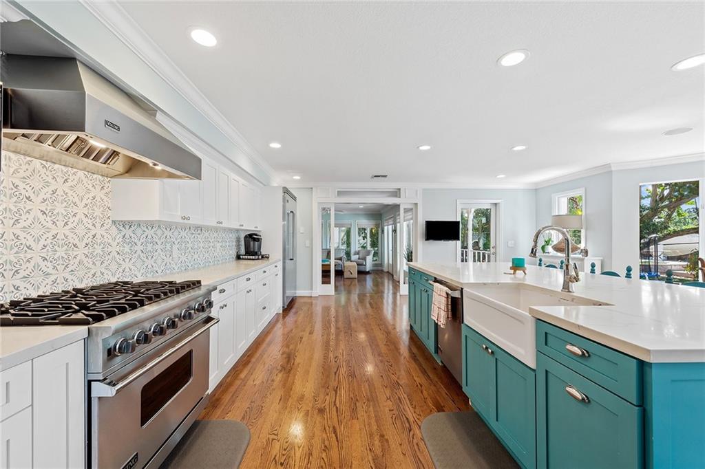 Riviera 6-17 B - Residential