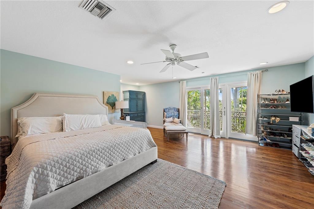 Riviera 6-17 B - Residential