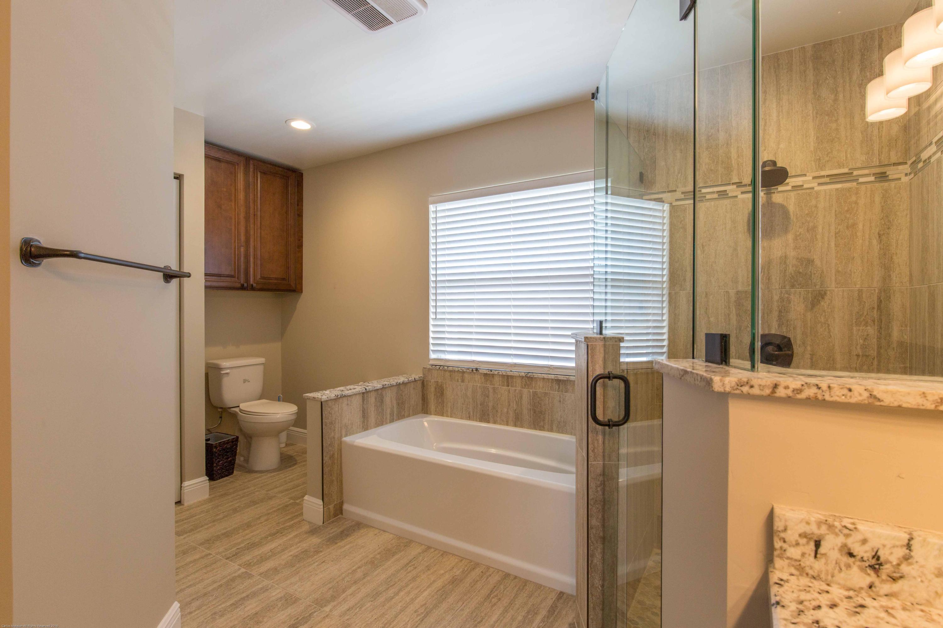 MEADOWLAND COVE 1 OF WELLINGTON - Residential Lease