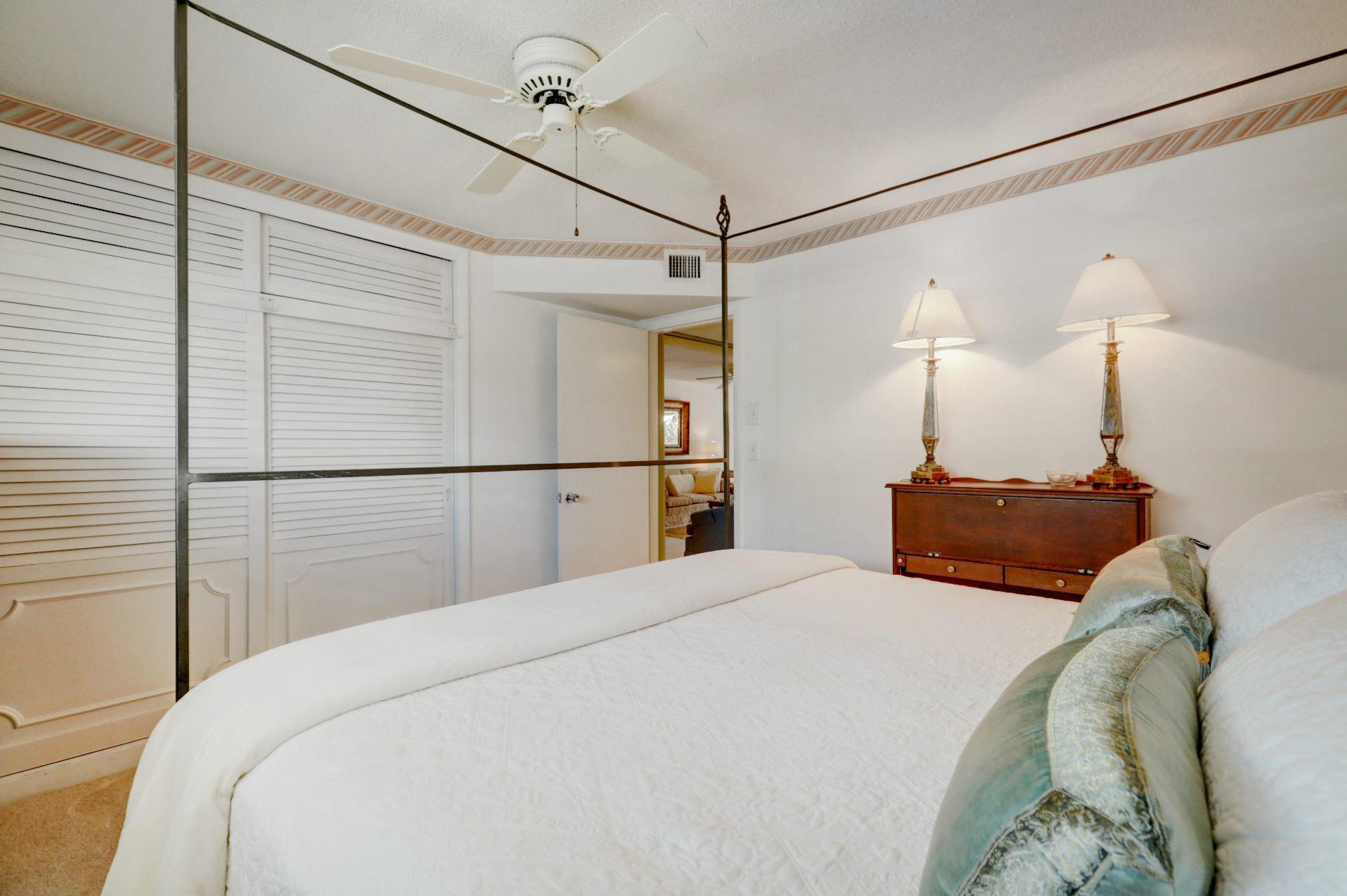GREENBRIER CONDO - Residential Lease