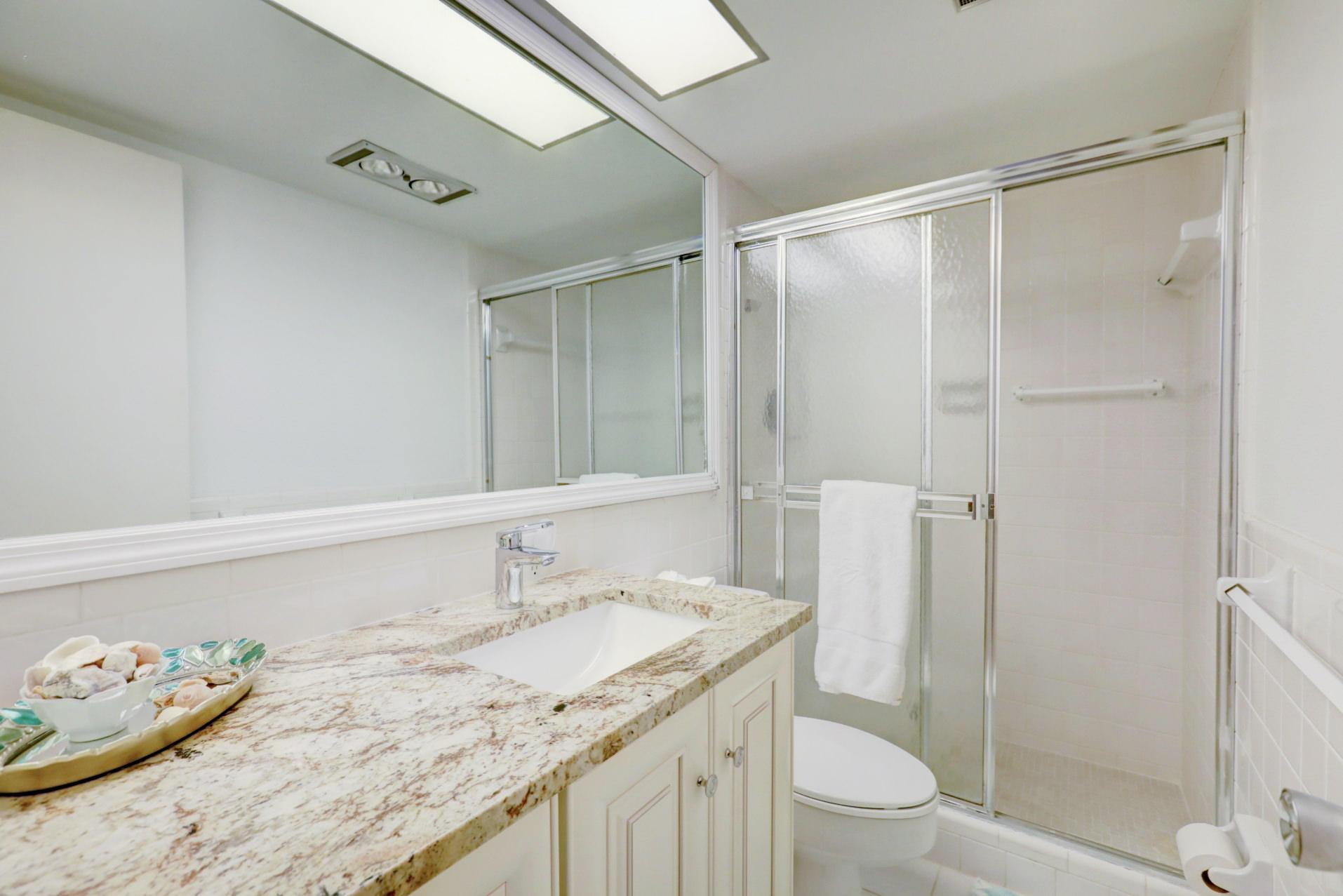 GREENBRIER CONDO - Residential Lease
