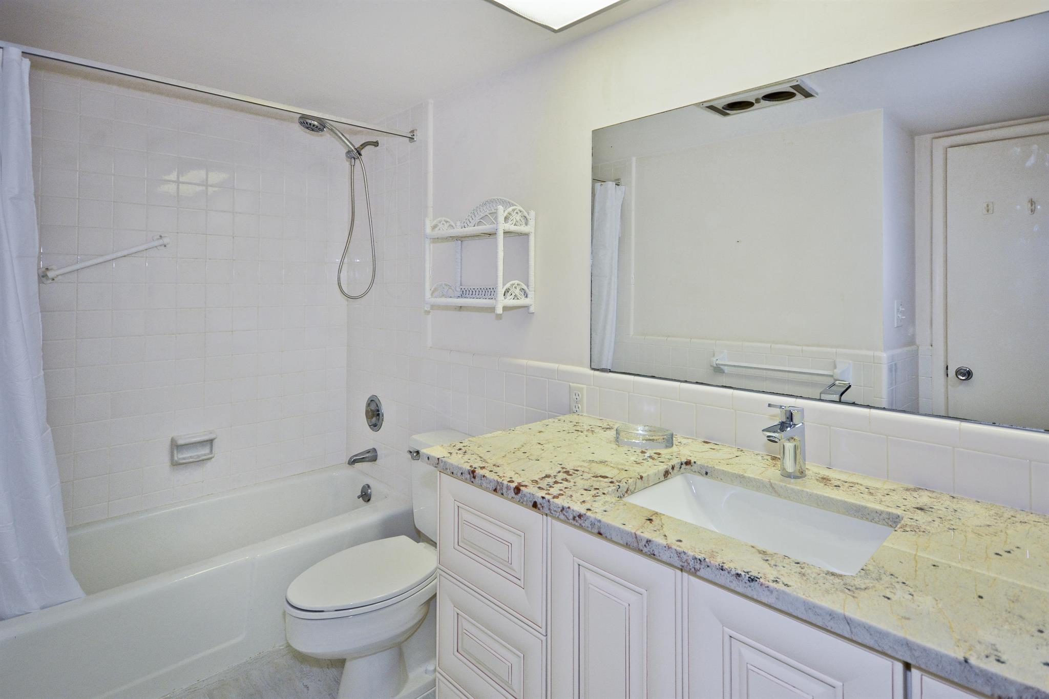 GREENBRIER CONDO - Residential Lease