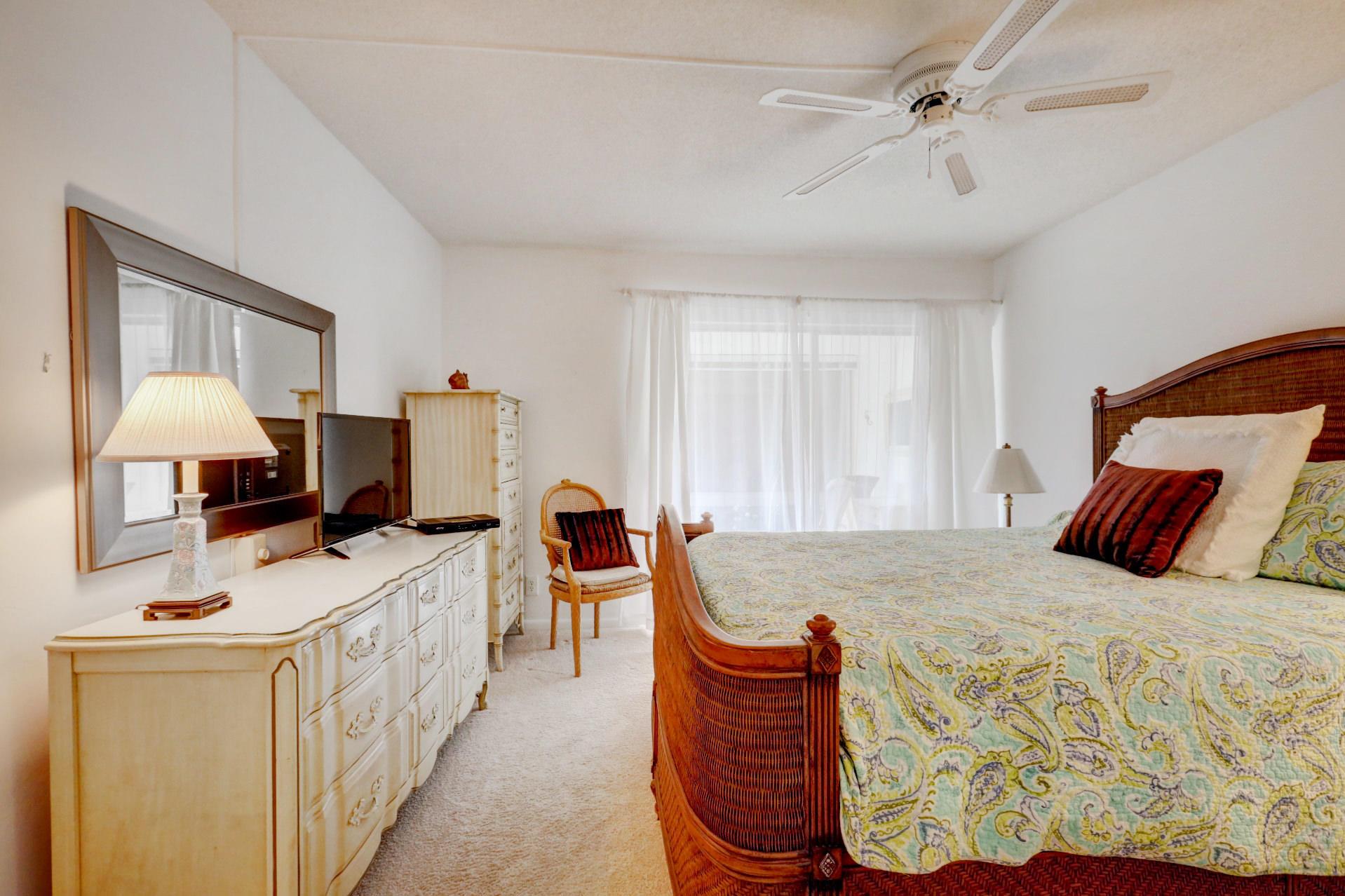 GREENBRIER CONDO - Residential Lease