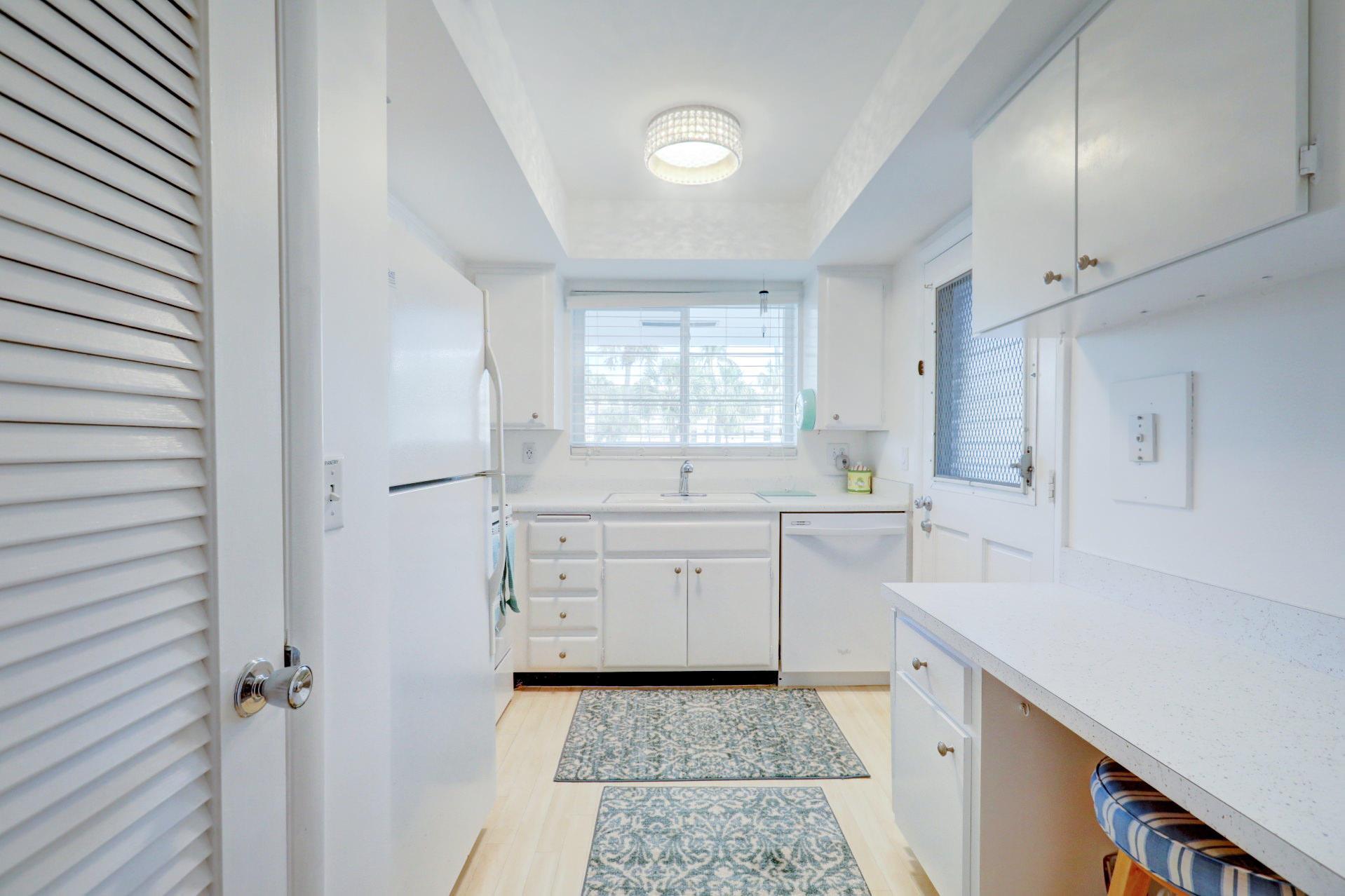 GREENBRIER CONDO - Residential Lease