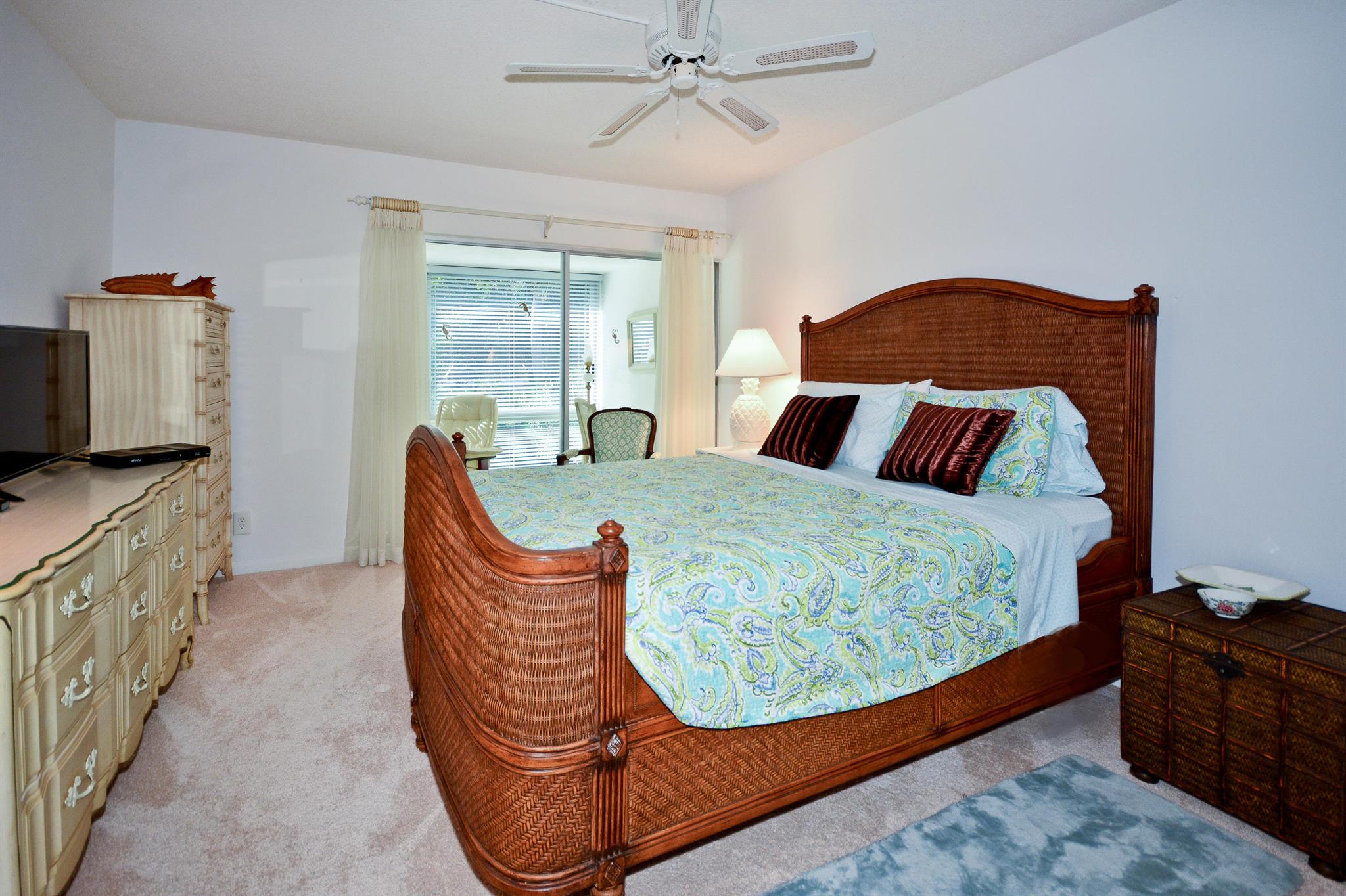 GREENBRIER CONDO - Residential Lease