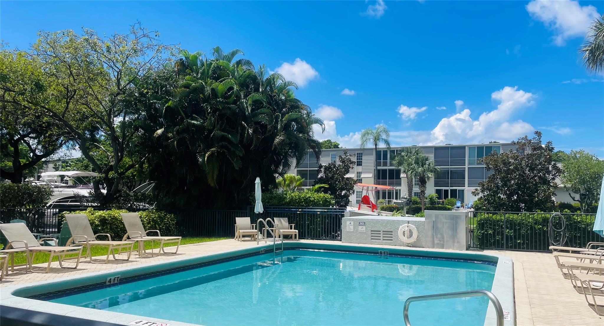 River Dome - Residential Lease