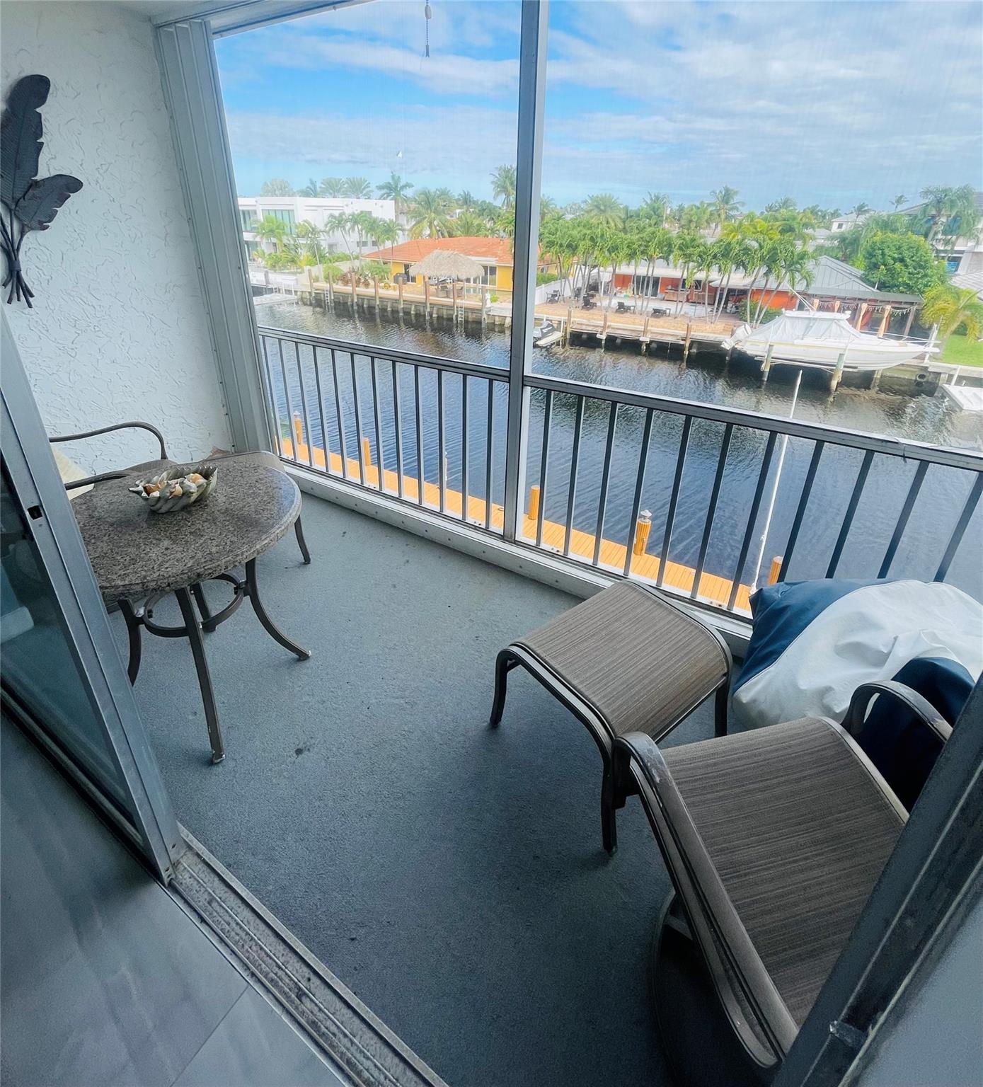 River Dome - Residential Lease