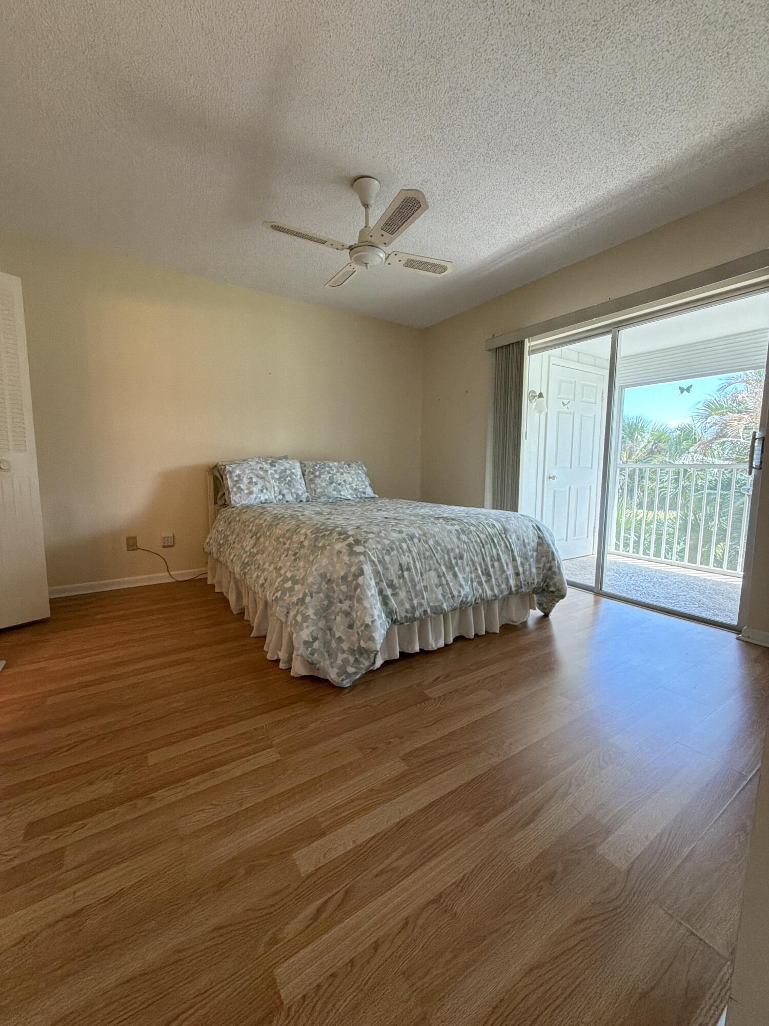 LITTLE CLUB CONDO - Residential