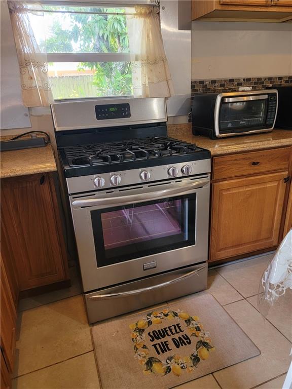 Cresthaven 2 34-49 B - Residential