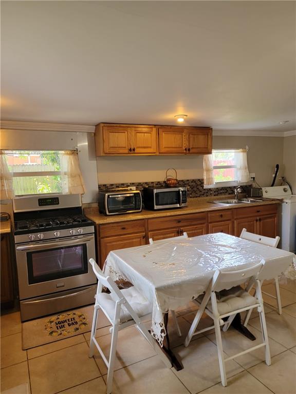 Cresthaven 2 34-49 B - Residential