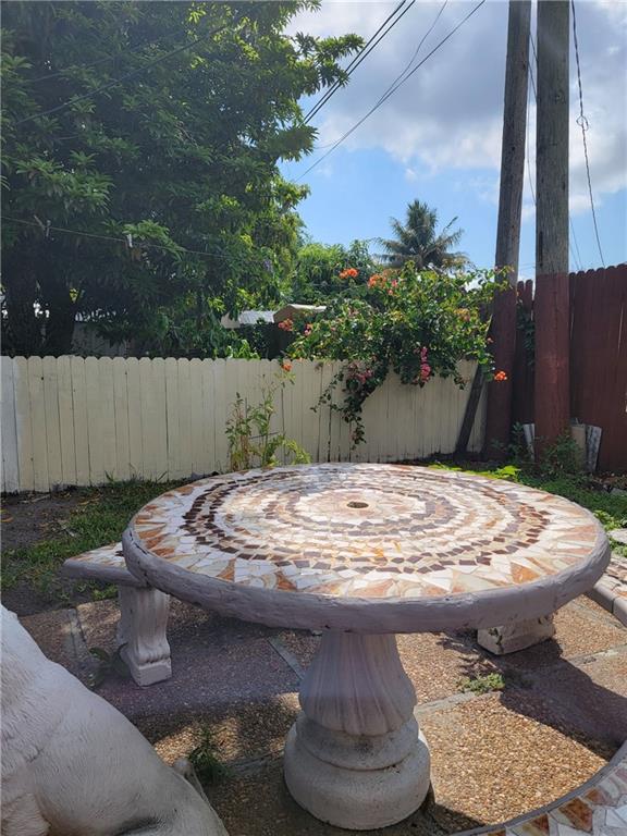 Cresthaven 2 34-49 B - Residential