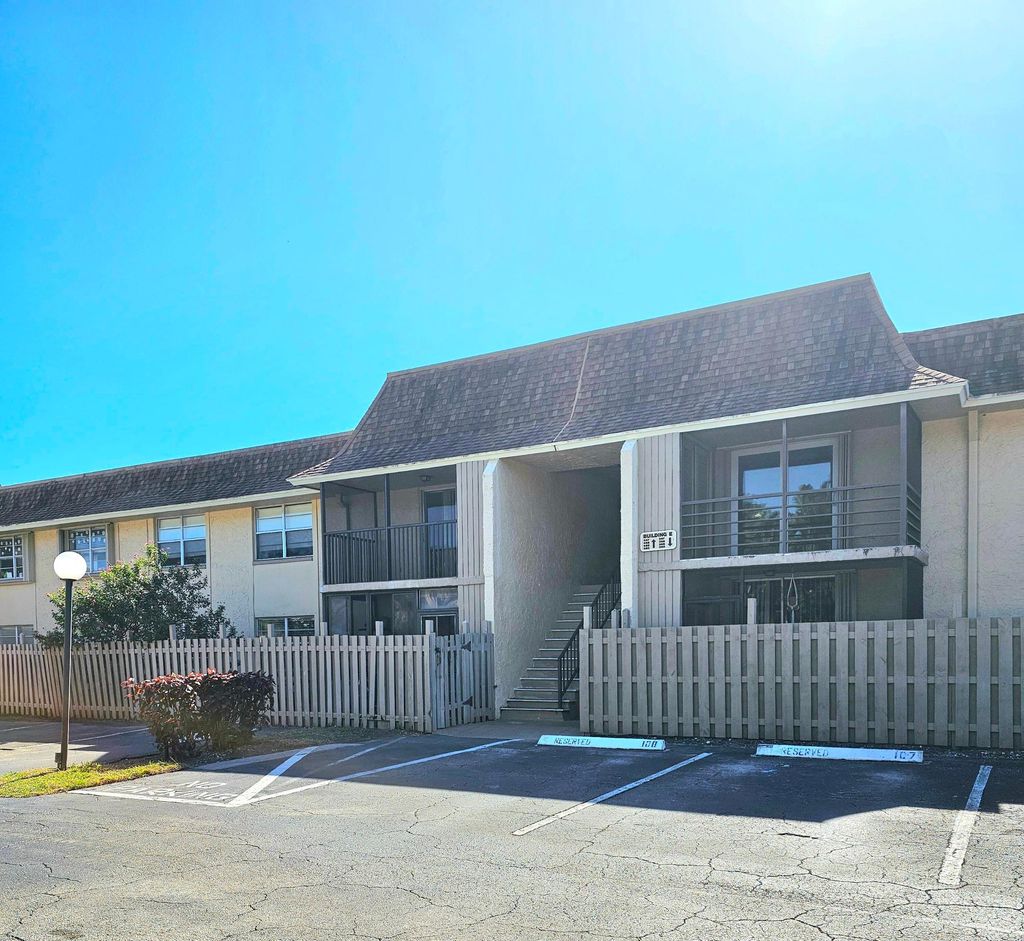 Photo of 1271 NW 13th Street #460e, Boca Raton, FL 33486 (MLS # R11155461)