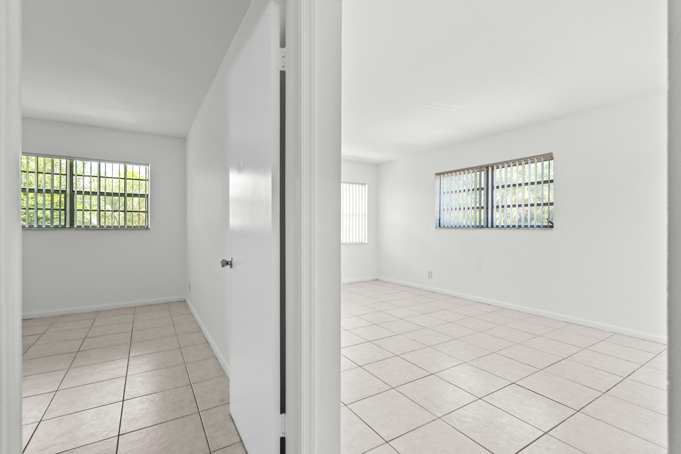 COUNTRY CLUB VILLAGE SEC E - Residential Lease