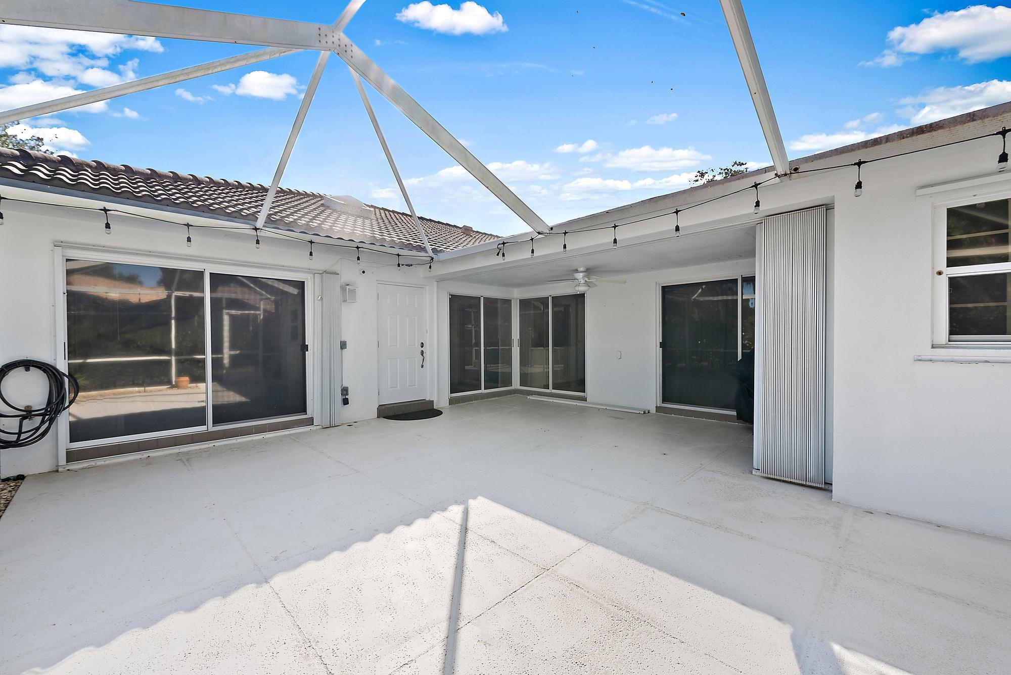 8602 Chapman Oak Court