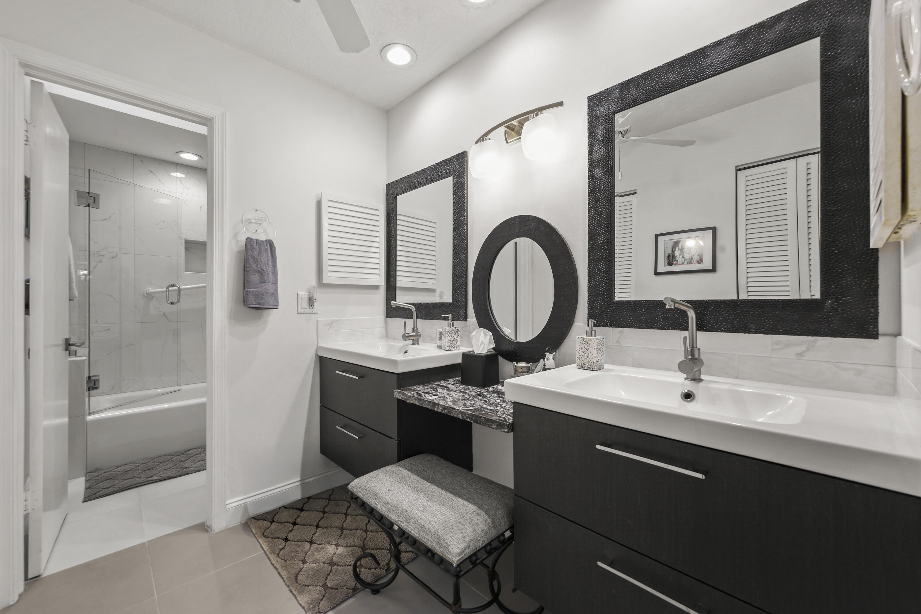 WINDWARD AT JONATHANS LANDING - Residential