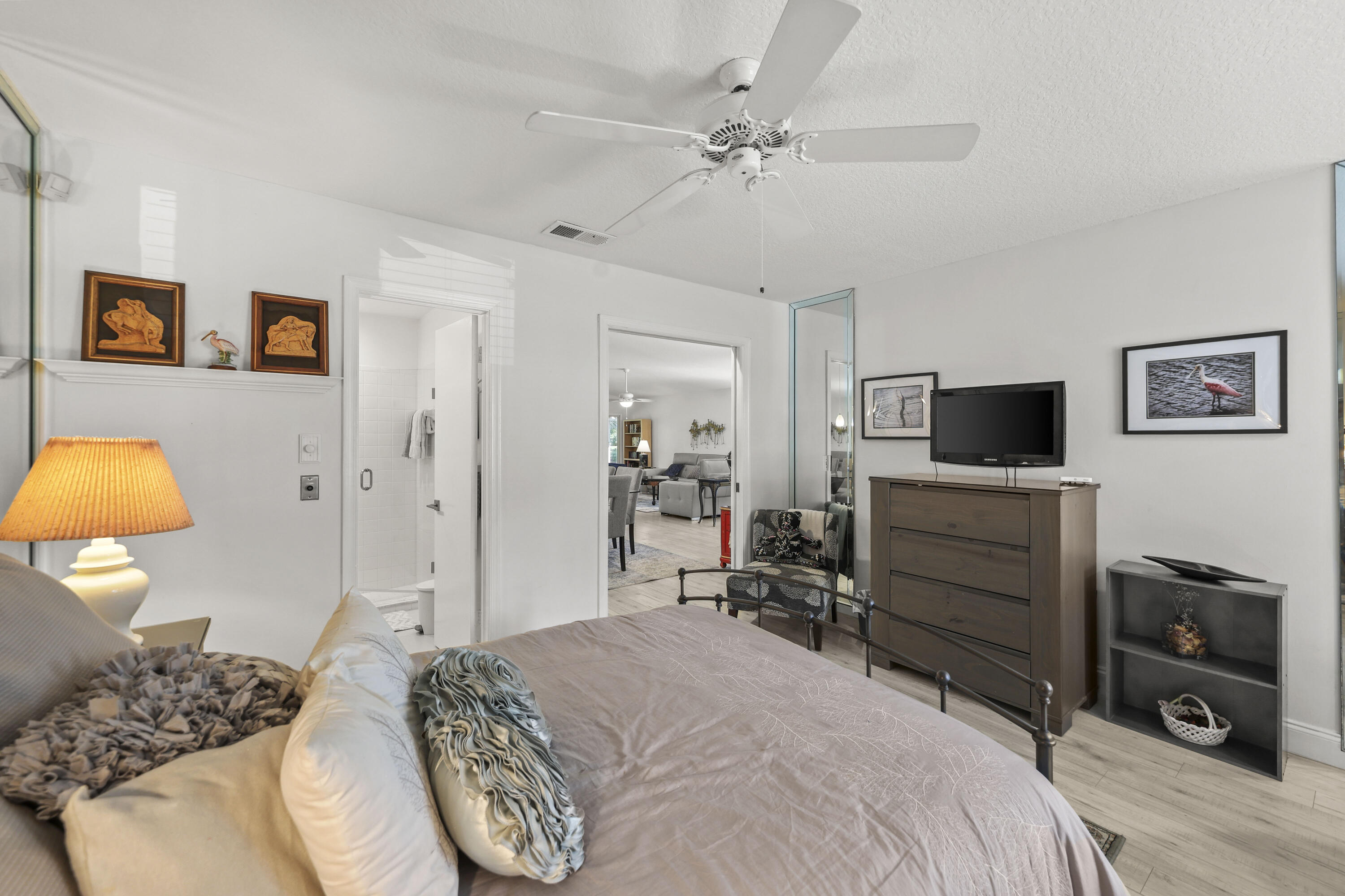 WINDWARD AT JONATHANS LANDING - Residential