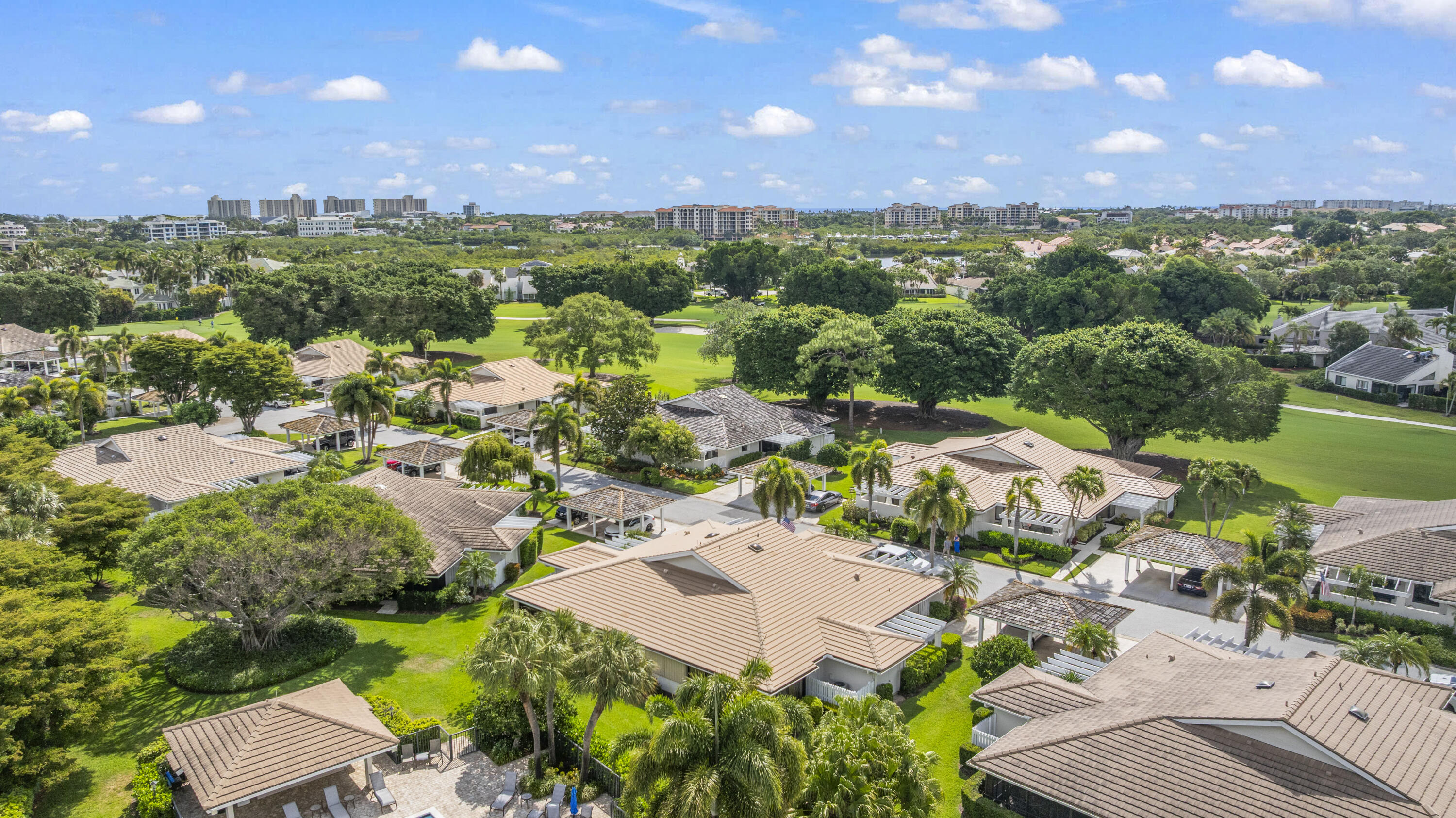 WINDWARD AT JONATHANS LANDING - Residential