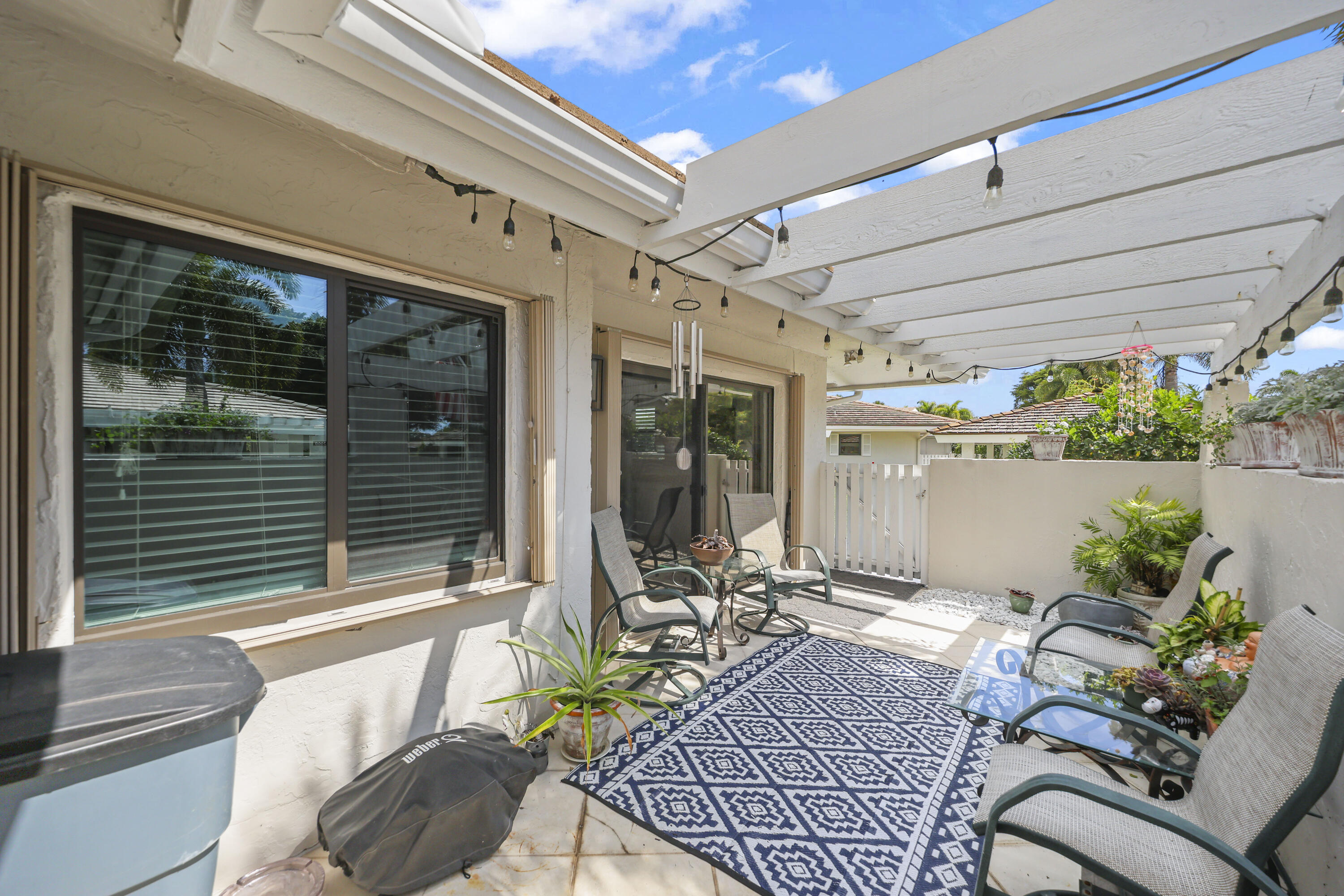 WINDWARD AT JONATHANS LANDING - Residential