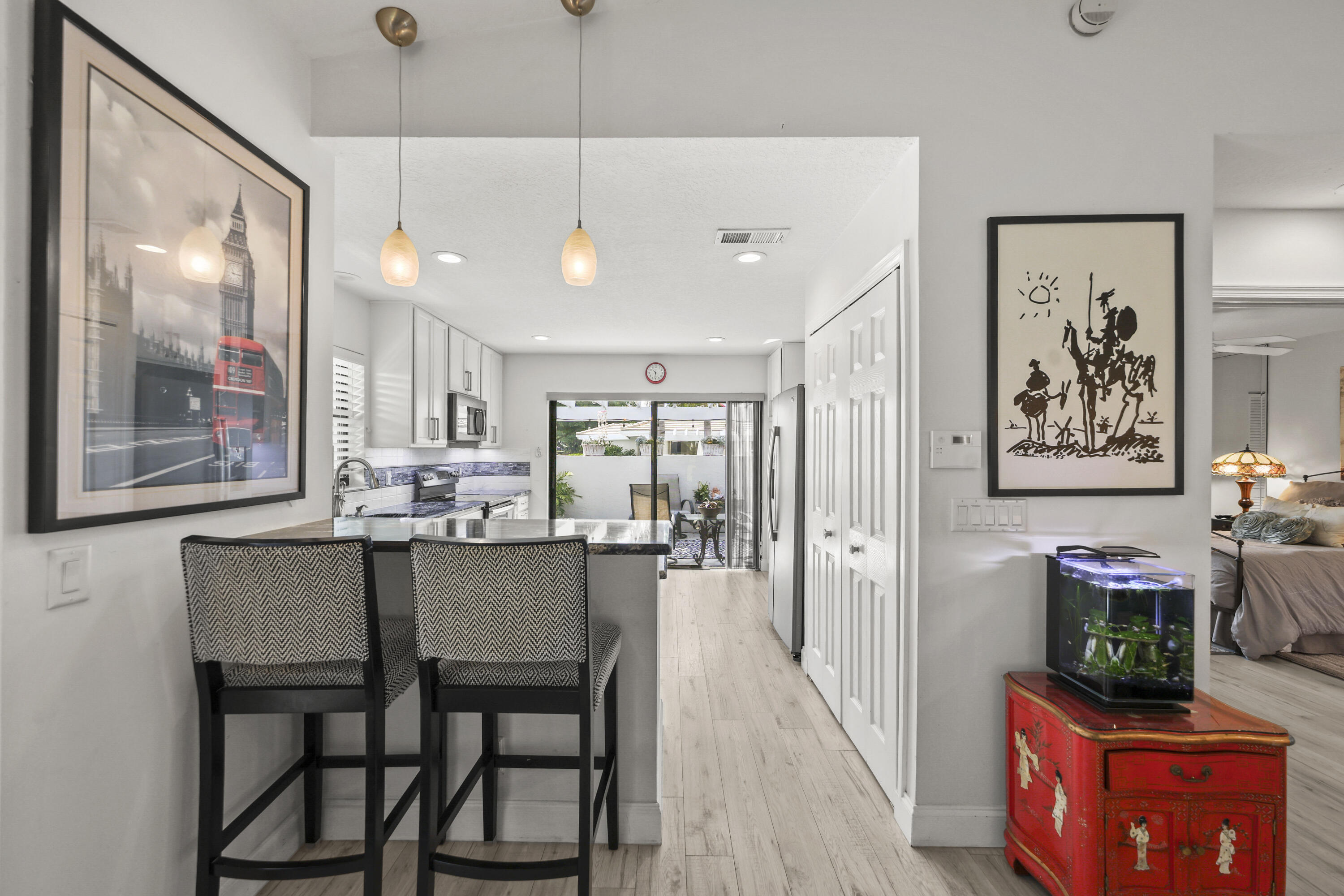 WINDWARD AT JONATHANS LANDING - Residential