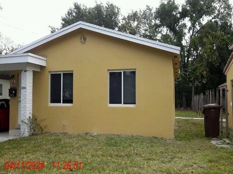 1844 SE 1st Ave Fort Lauderdale FL 33316